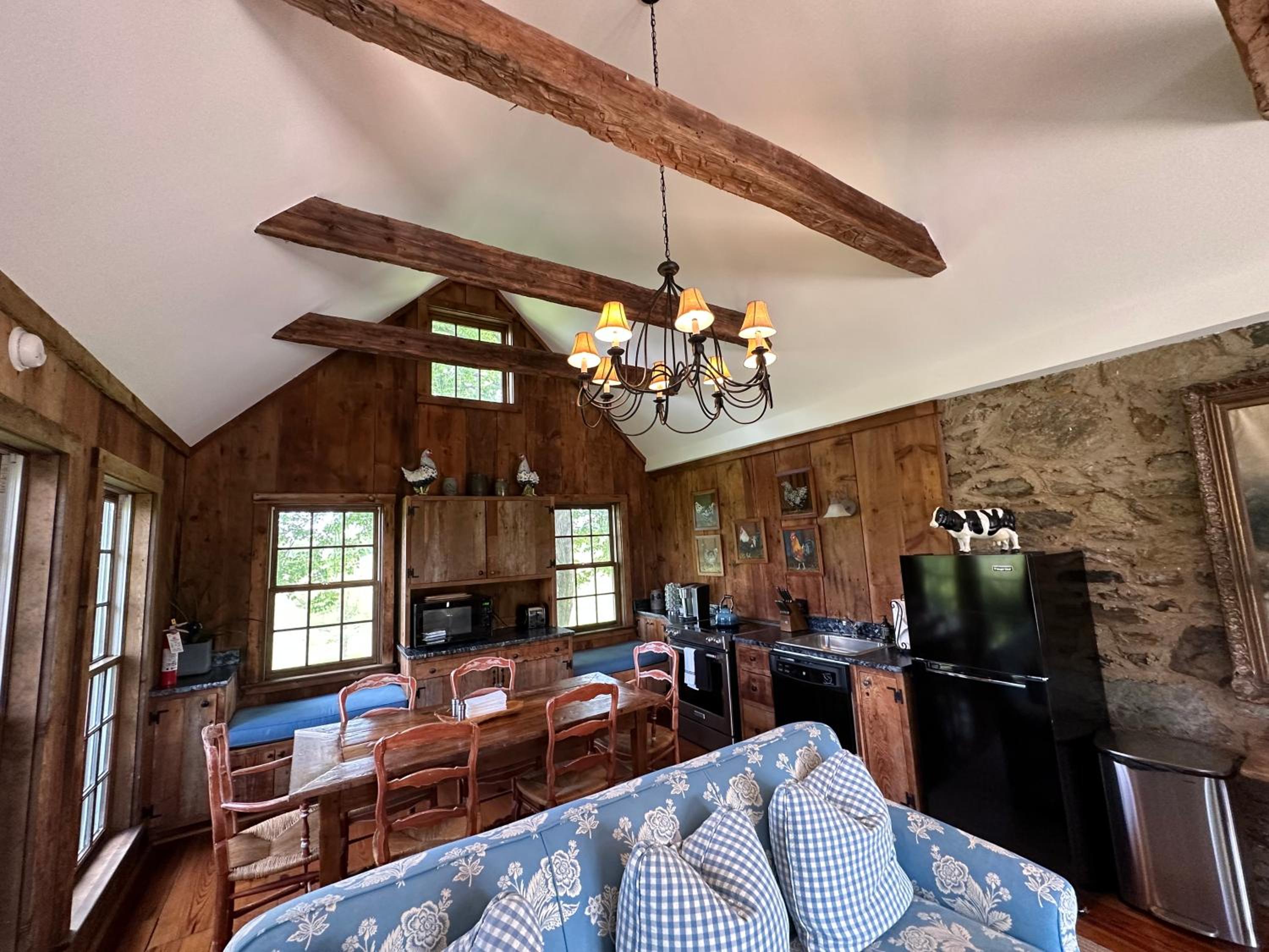 Goodstone Inn & Restaurant