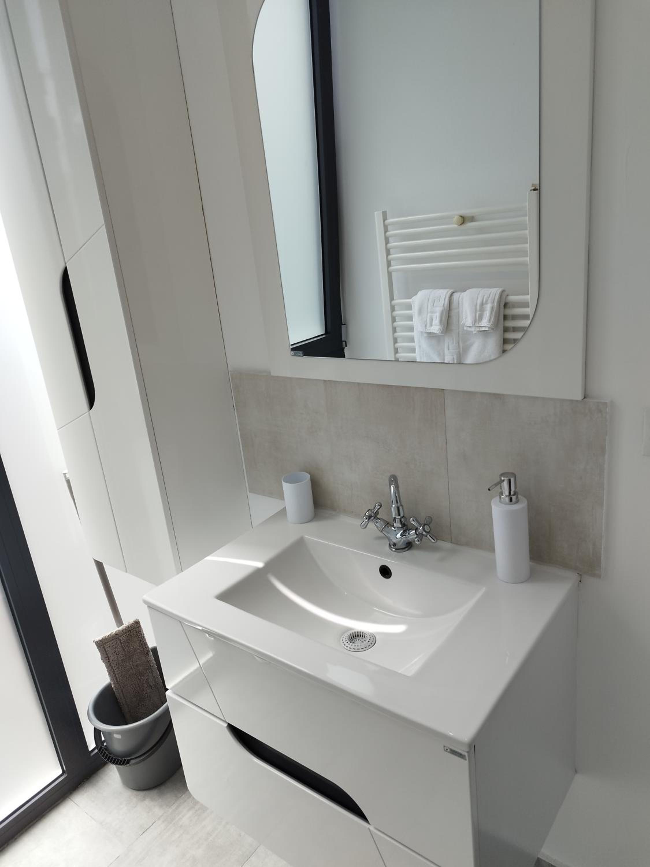 Grey Diamond, photo 30