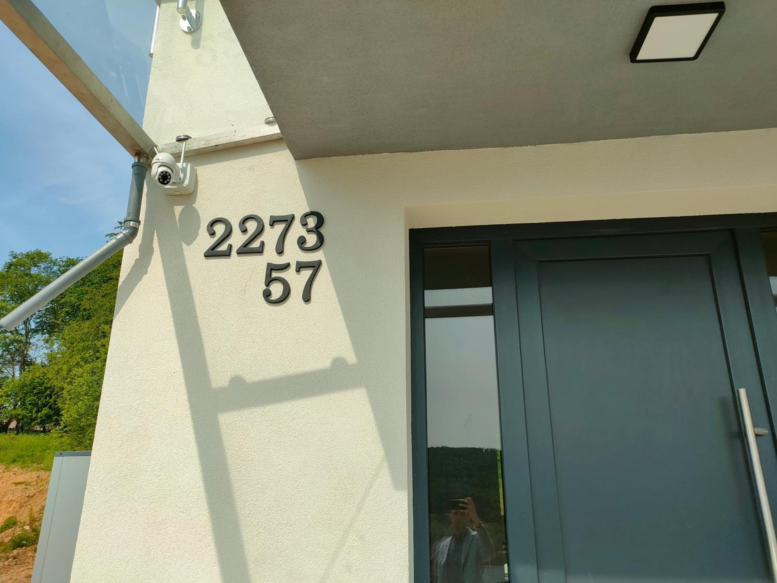 Prémiový apartmán pod lesom s parkovaním v garáži a bezplatným nabíjaním elektromobilov view 2