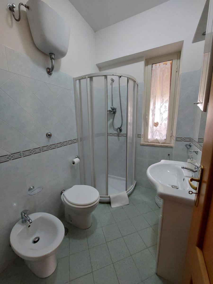 Photo 28