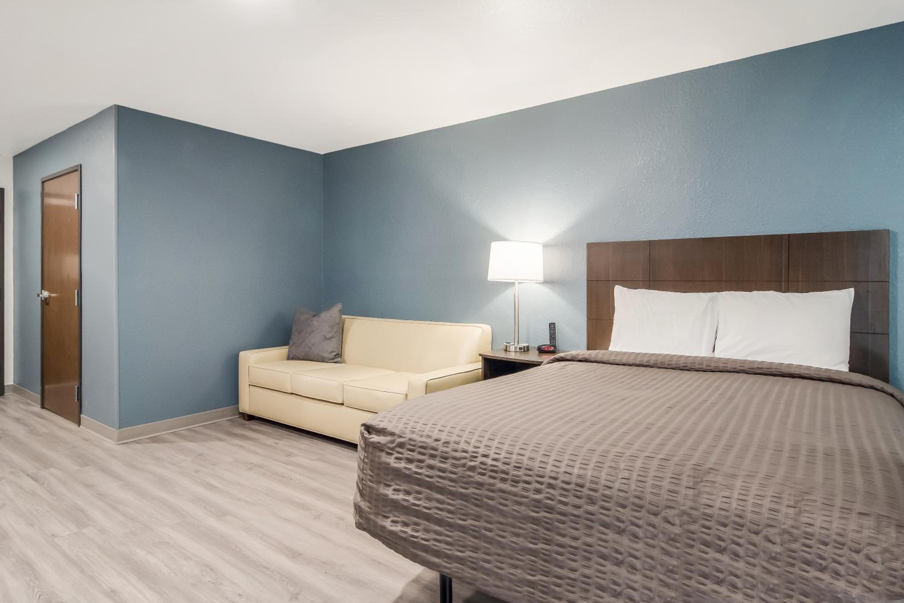Smyrna Vacations - WoodSpring Suites Smyrna-La Vergne - Property Image 1