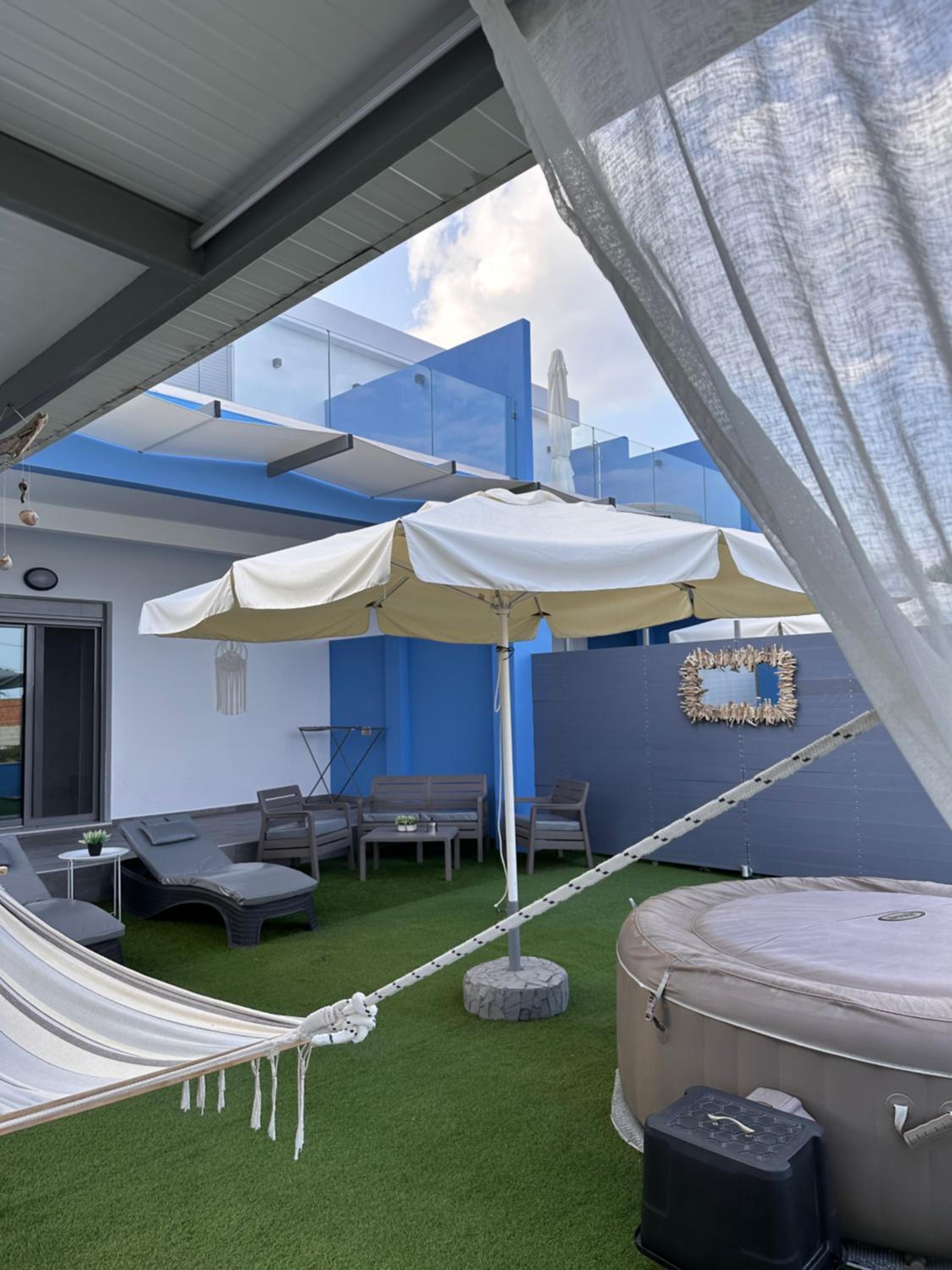 Royal Luxury Studios view 3