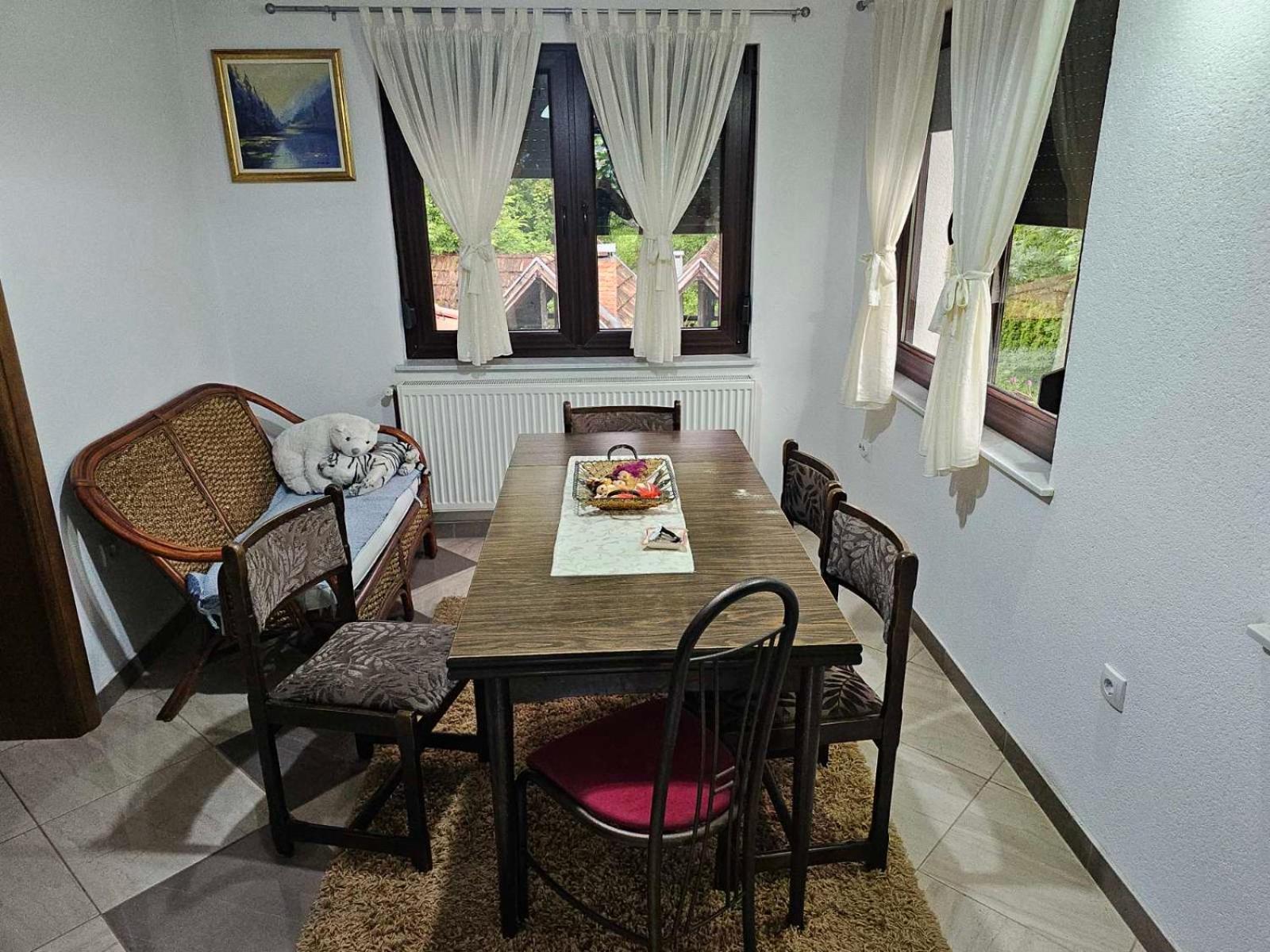 Apartman Slapovi
