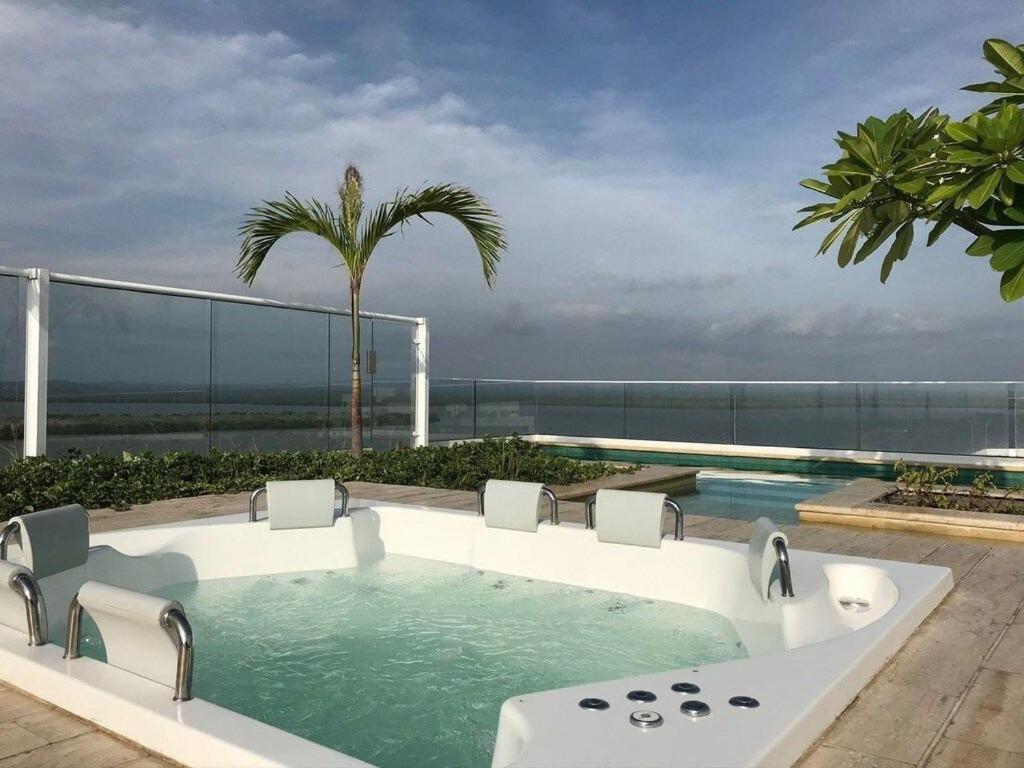 MQ1206 | Lujo, vista y jacuzzi privado 2BD