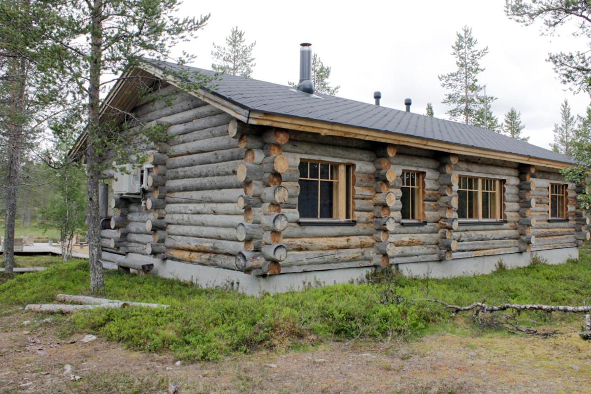 Kuukkeli Log Houses Villa Aurora 