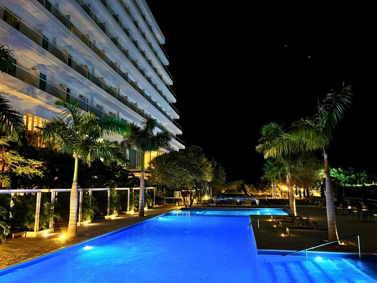 Playa Dormida 2. Hermoso apartamento frente al mar