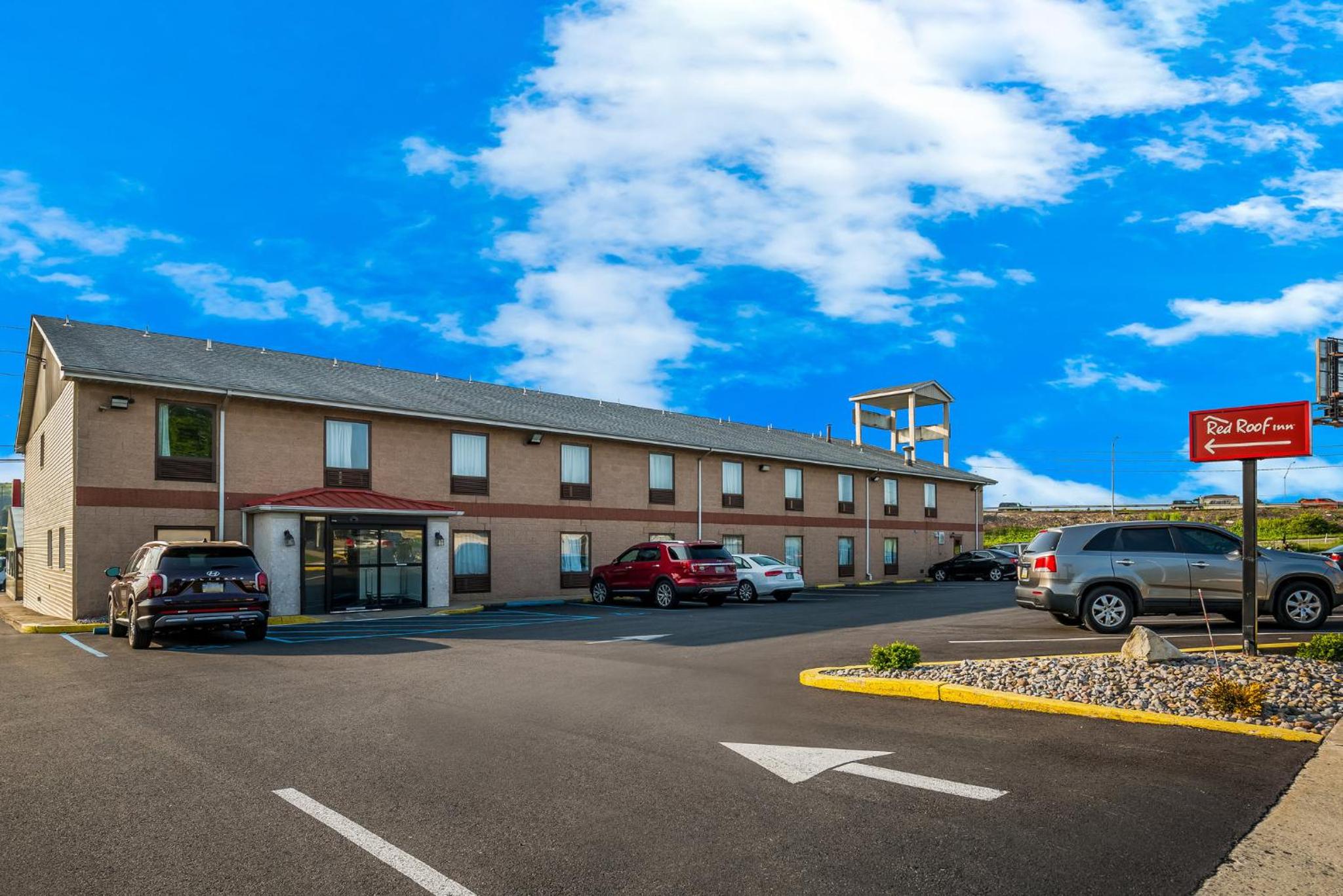 Hotel Red Roof Inn Allentown South - Image 1
