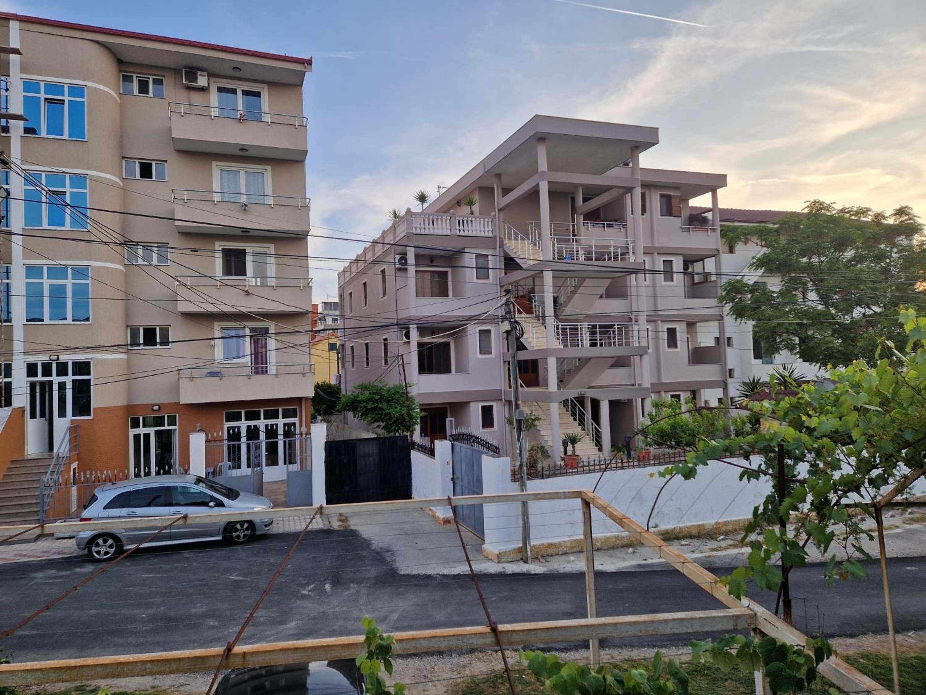 Guest House 