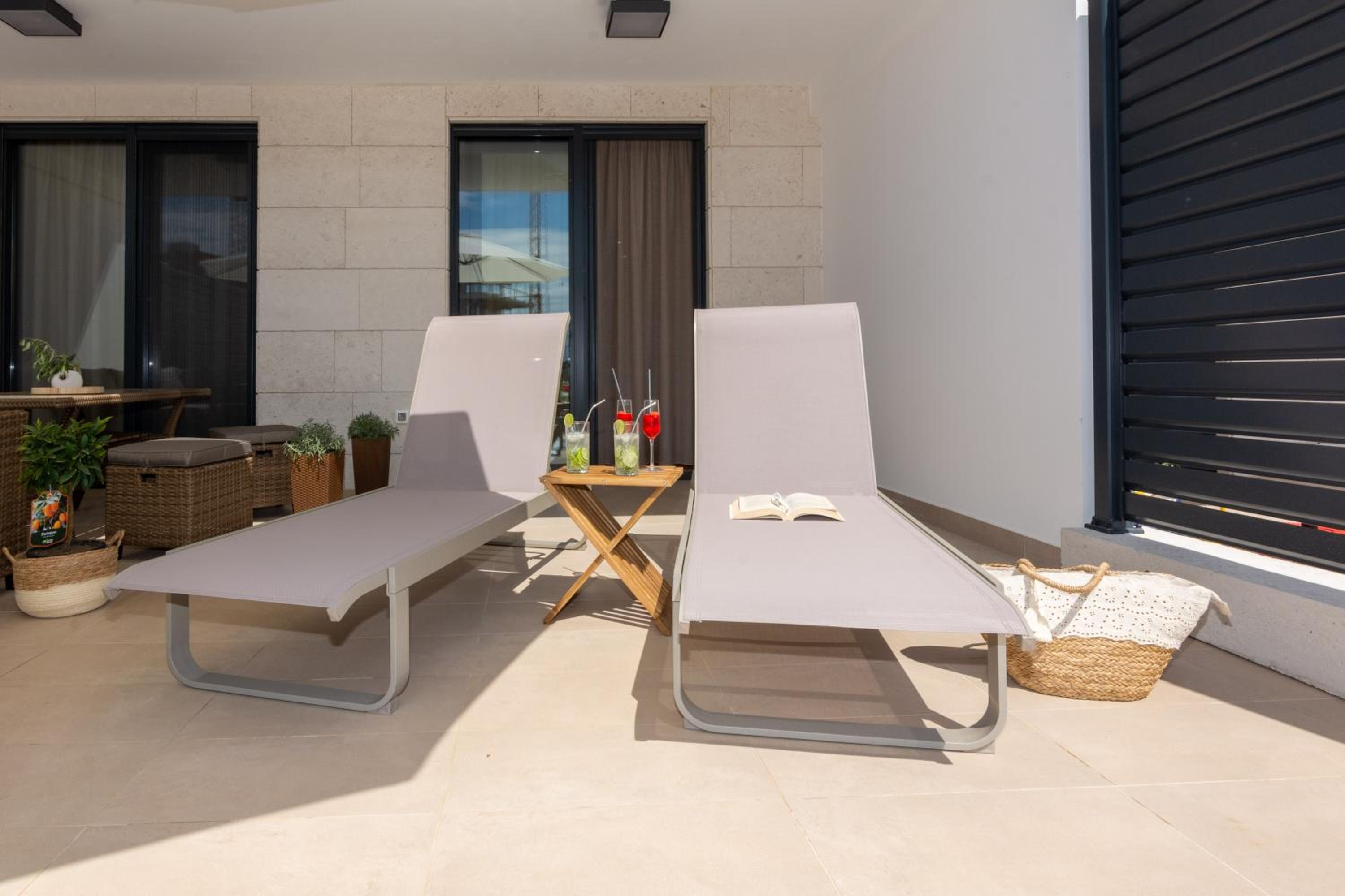 Tea Luxury apartment
