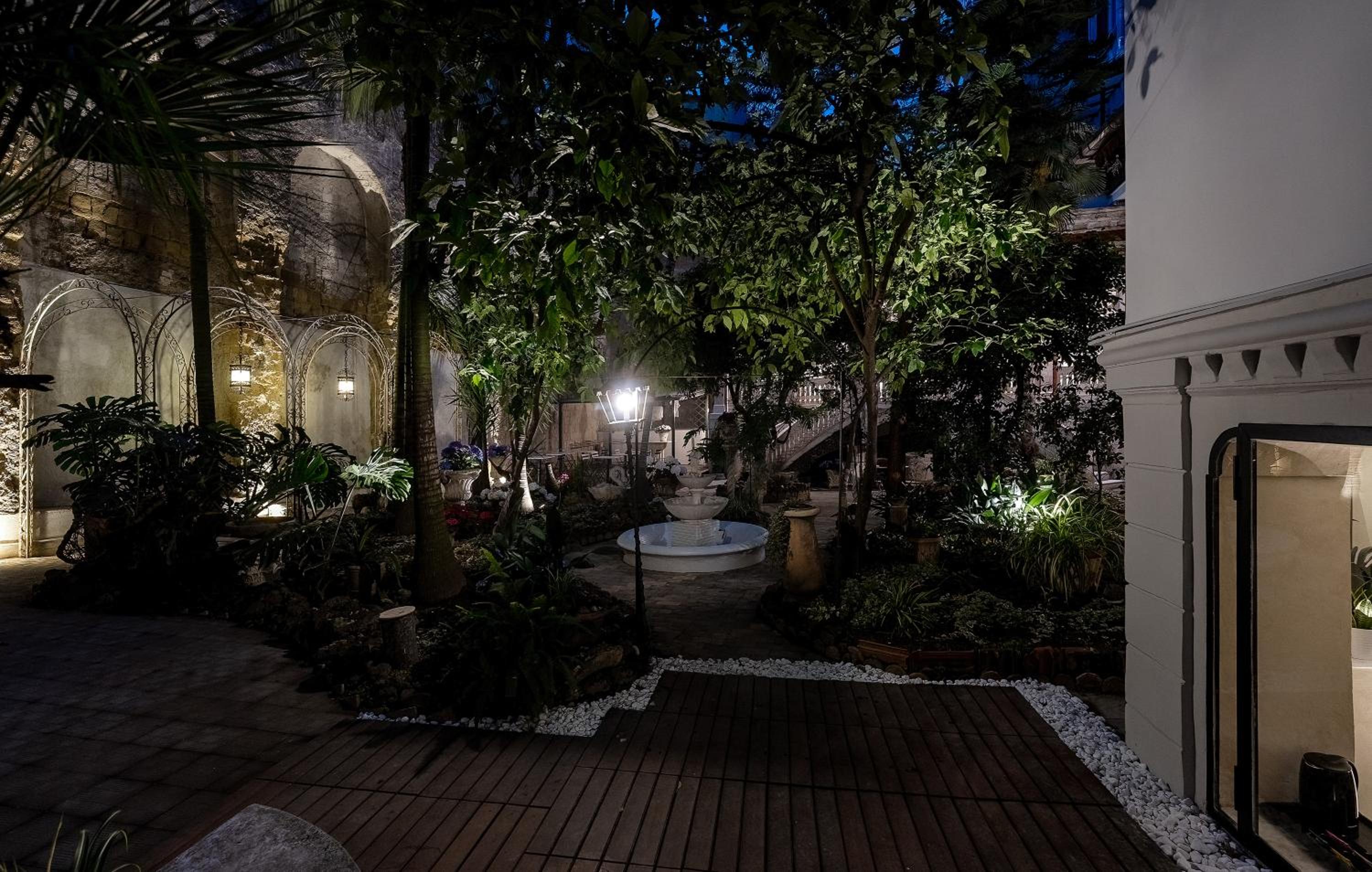 Artemisia Domus - Giardino