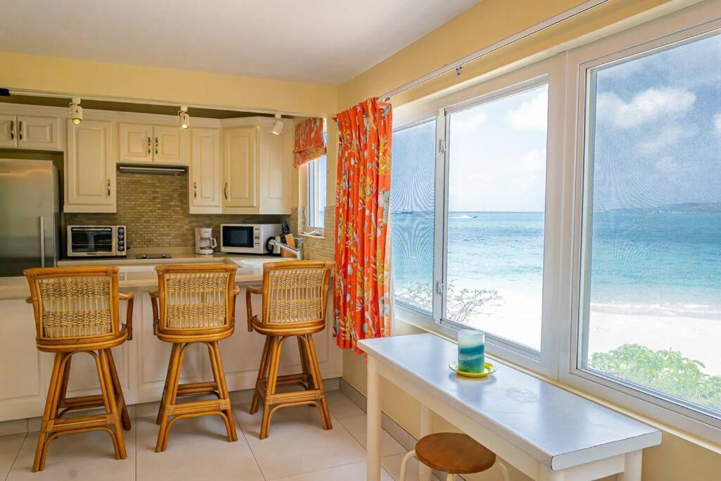 Villa by the sea