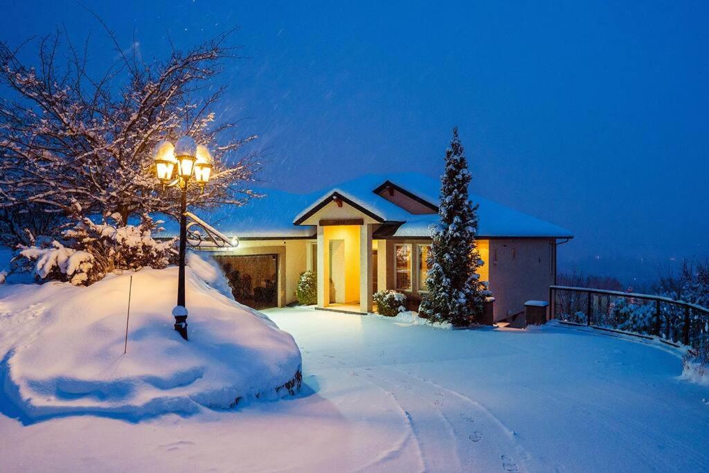 Sunrise Valley Suite