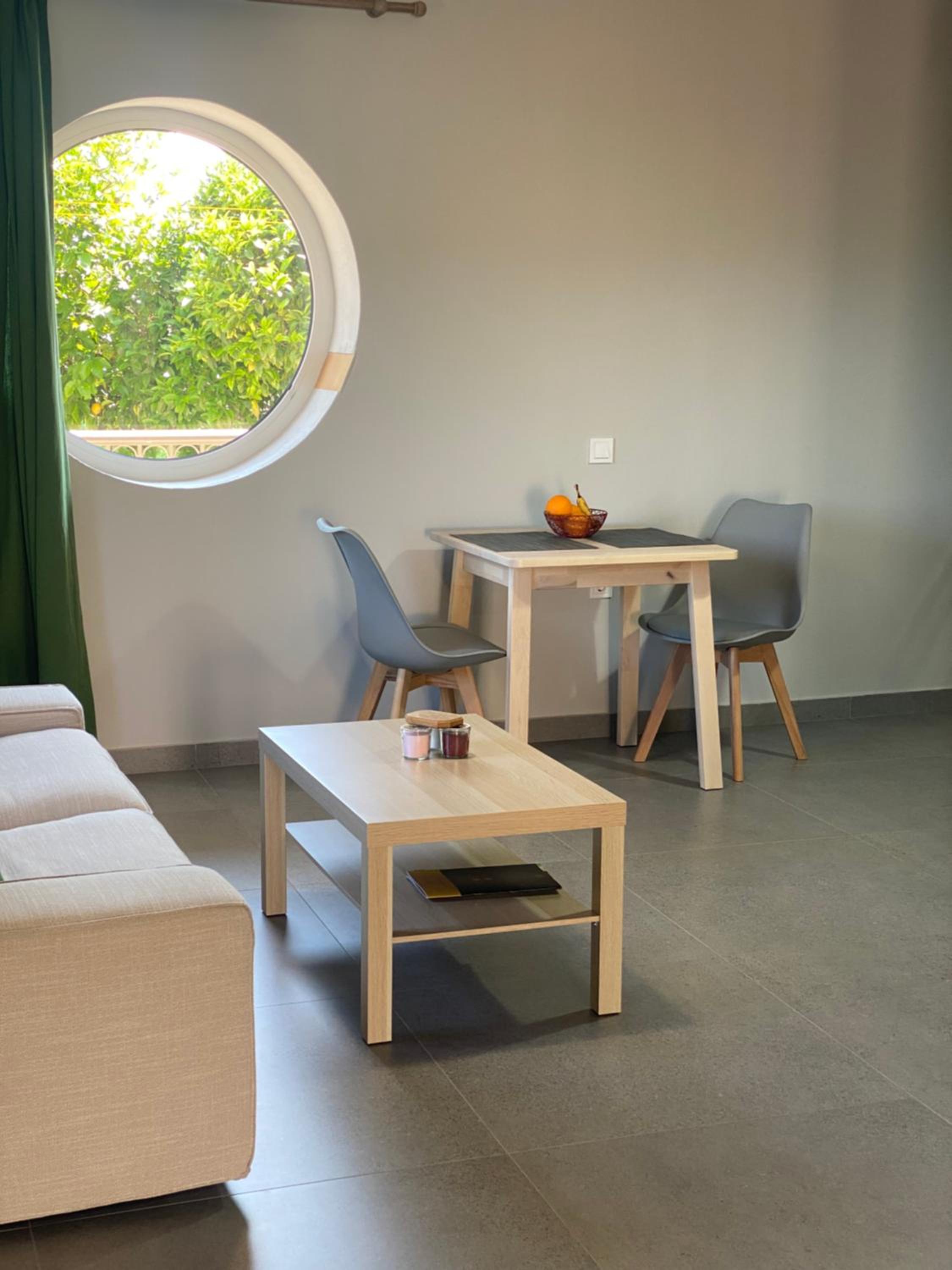 Photo 37