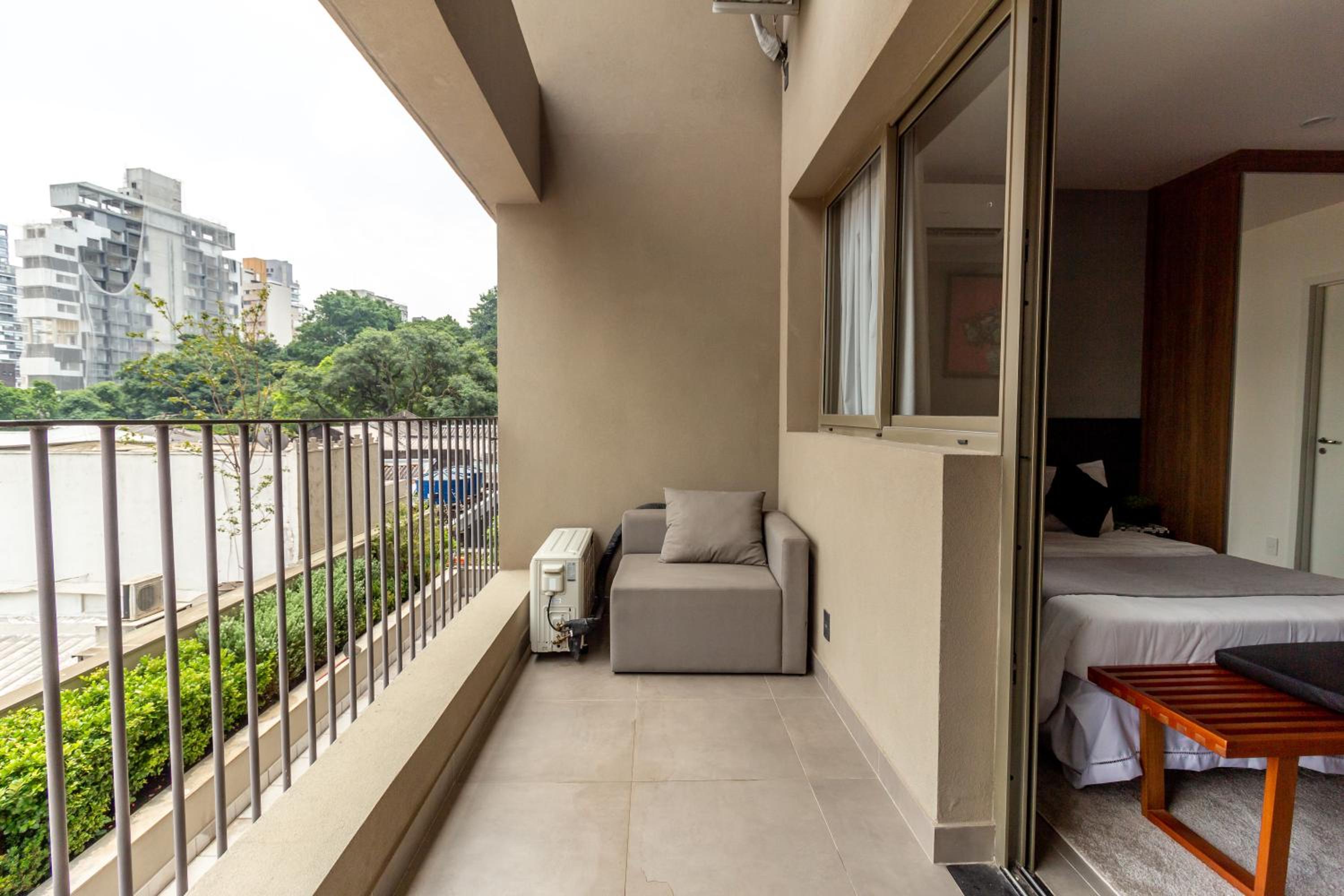 360 VN Melo Alves by Housi