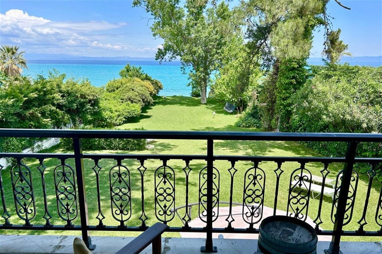 Lefka First Line House Hanioti 2 bedrooms 7 guests