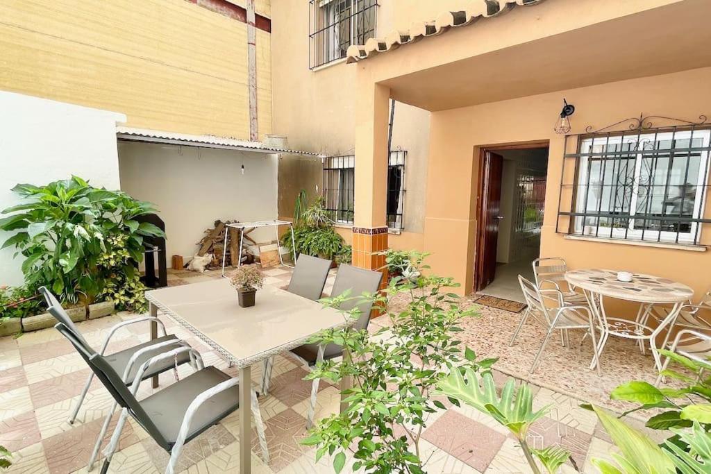 Fuengirola Beach Luxury Villa