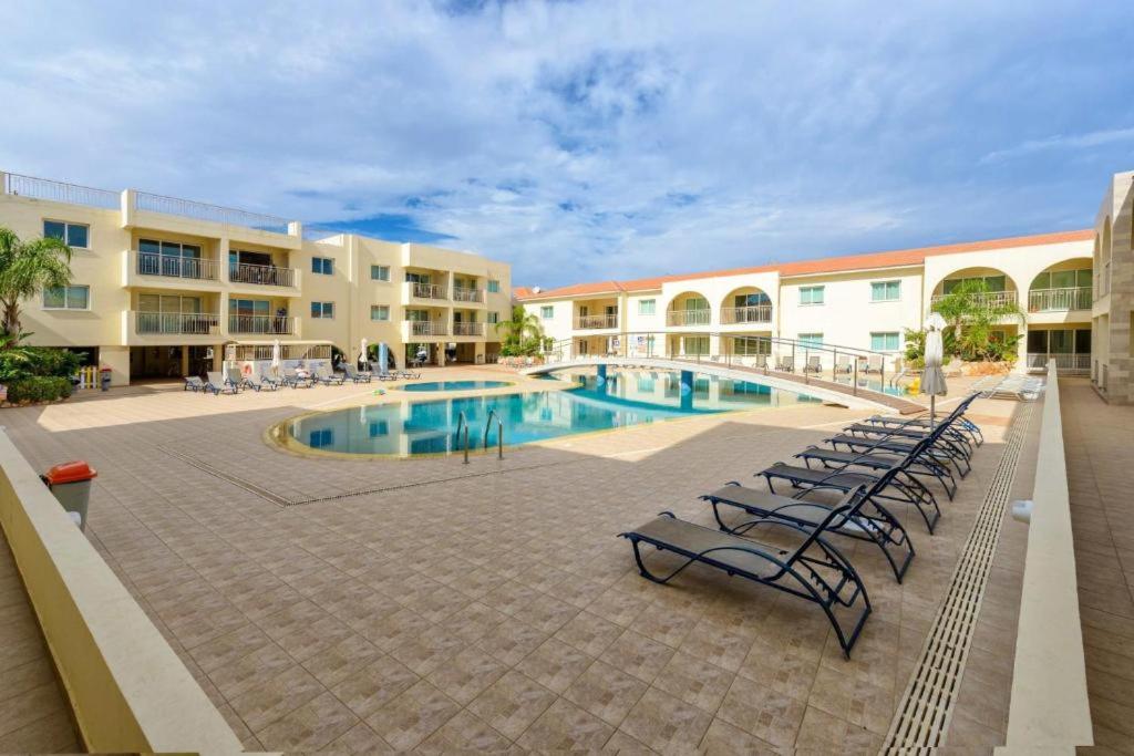 Cozy ground floor appartment with communal pool