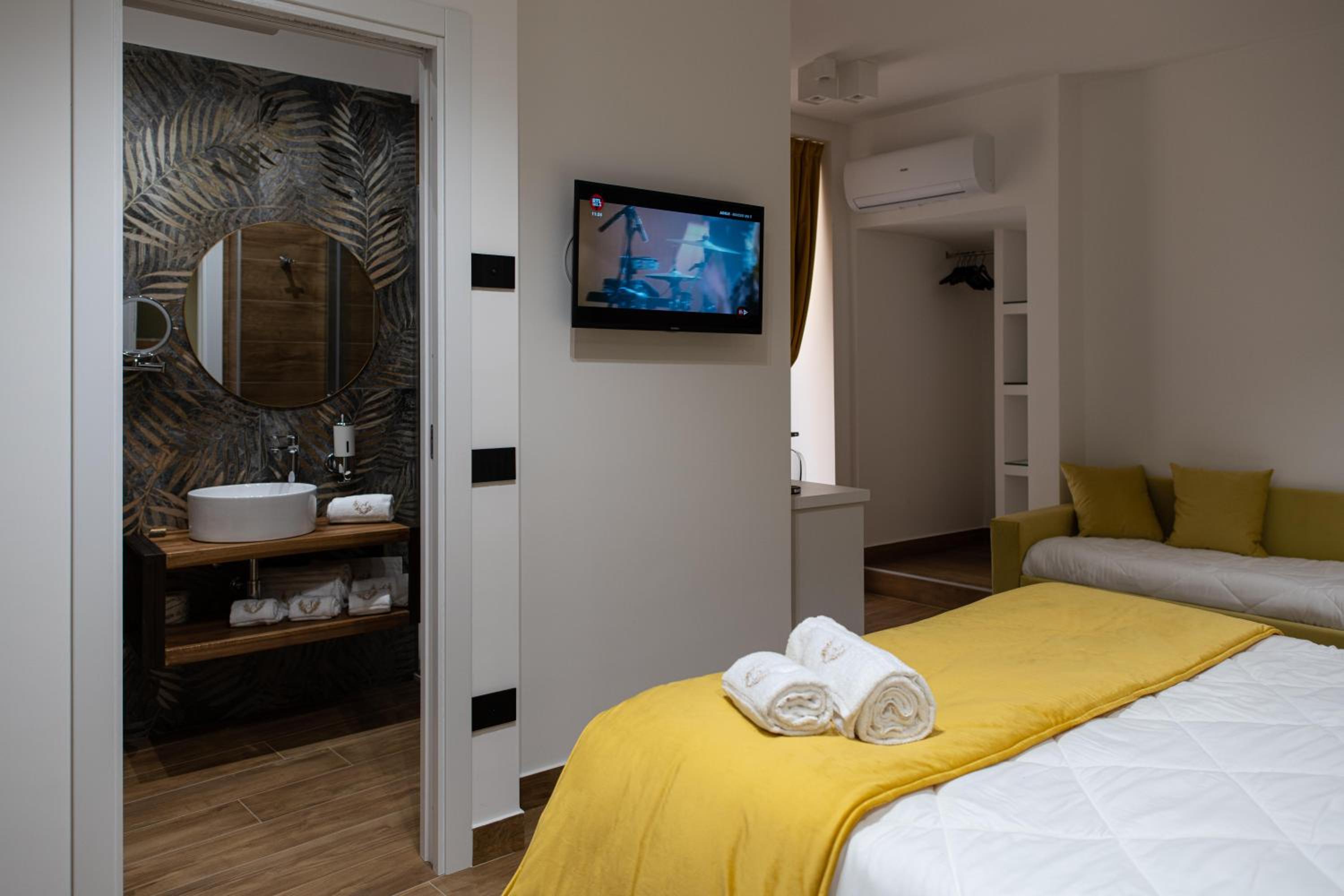 Sofi' Center Rooms