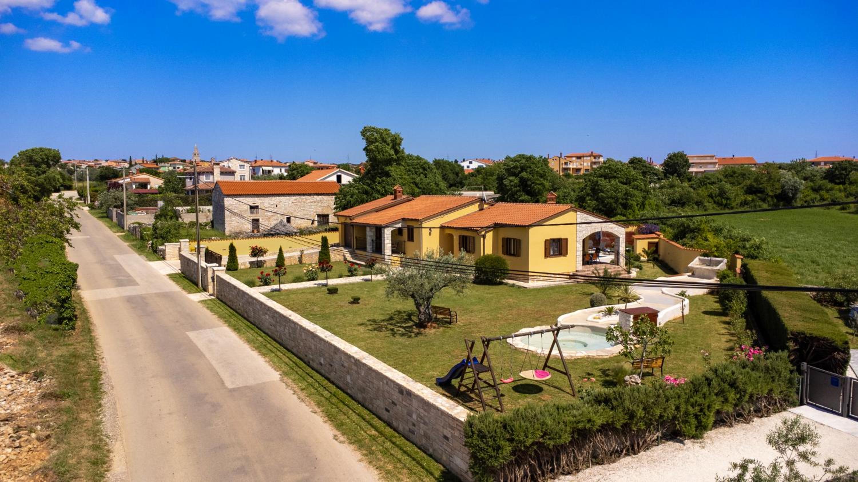 Villa Karin - Mediterranean Charm with Private Pool and Lush Waterfall Gardens view 4