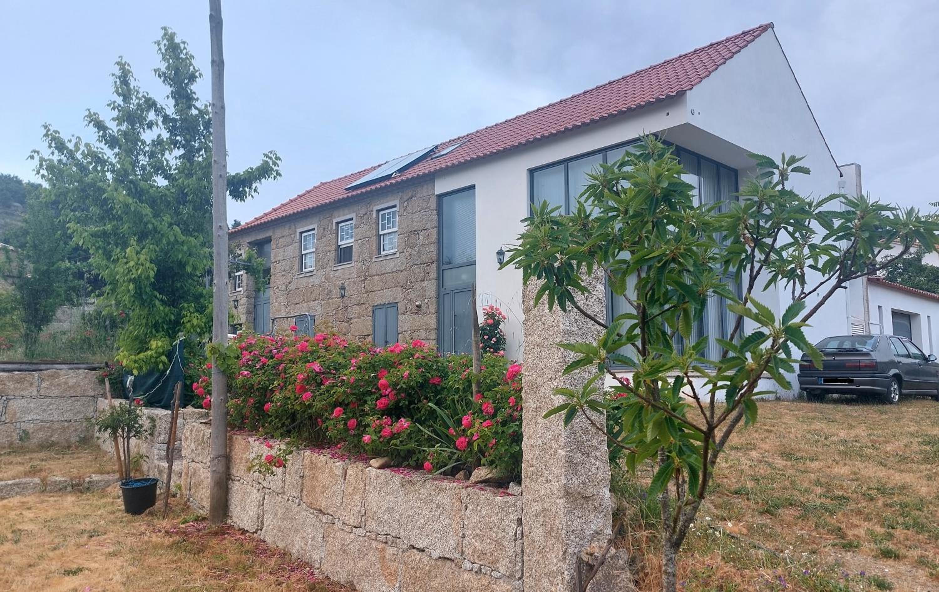 Hotel Turismo Rural Macieira Brava - Image 1