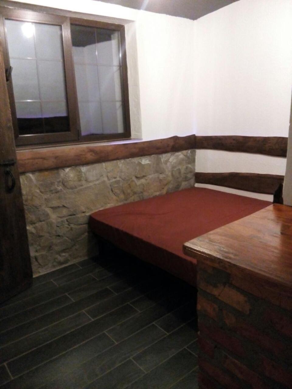 Photo 38