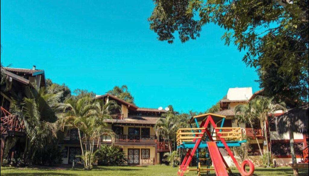 Casa N12 em condomínio fechado frente a praia Maresias