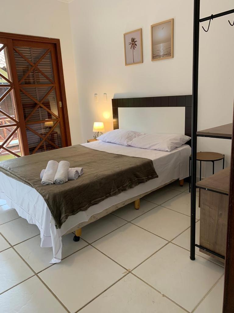 Casa H11 em condomínio fechado frente a praia Maresias