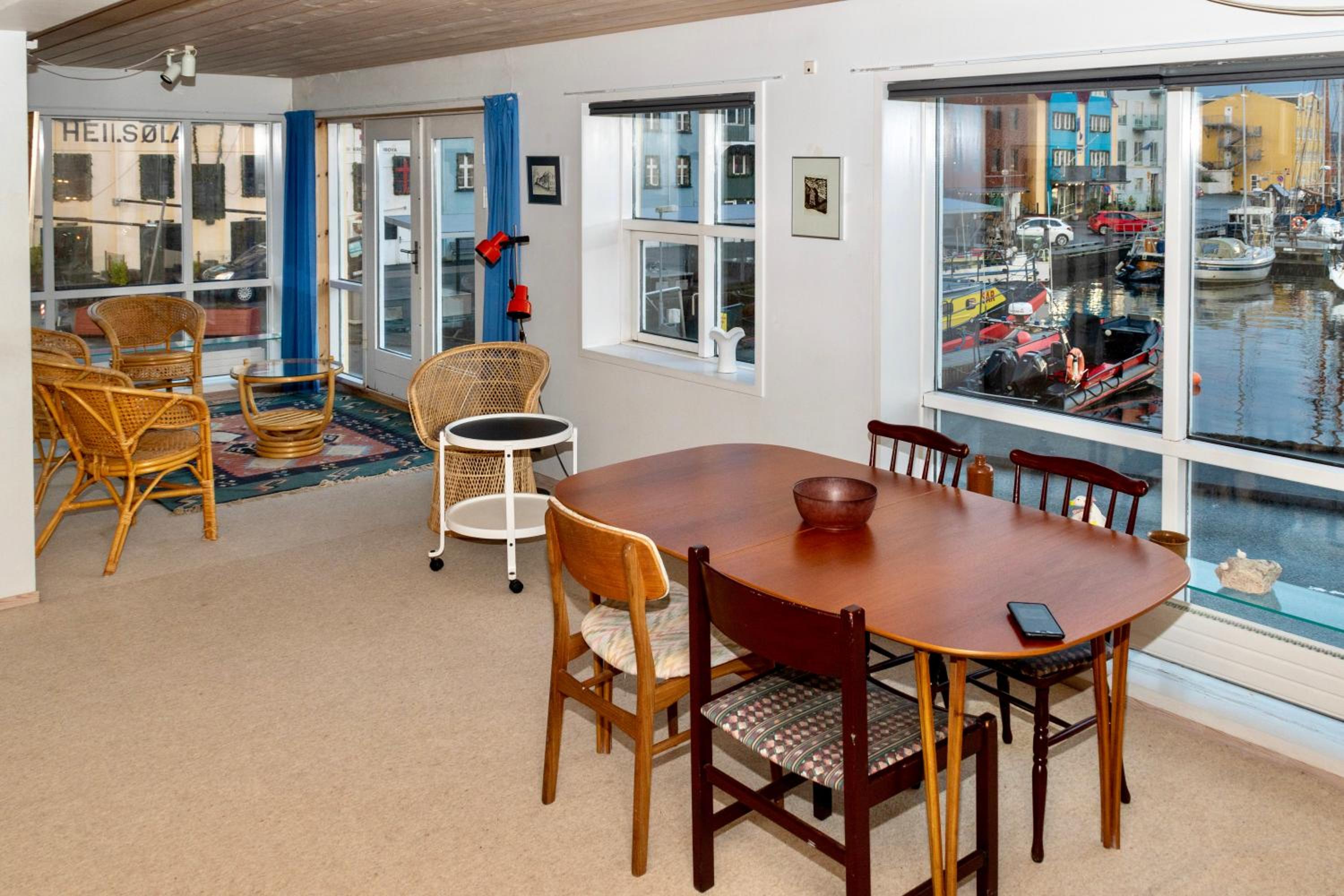 Guesthouse at the boat harbour