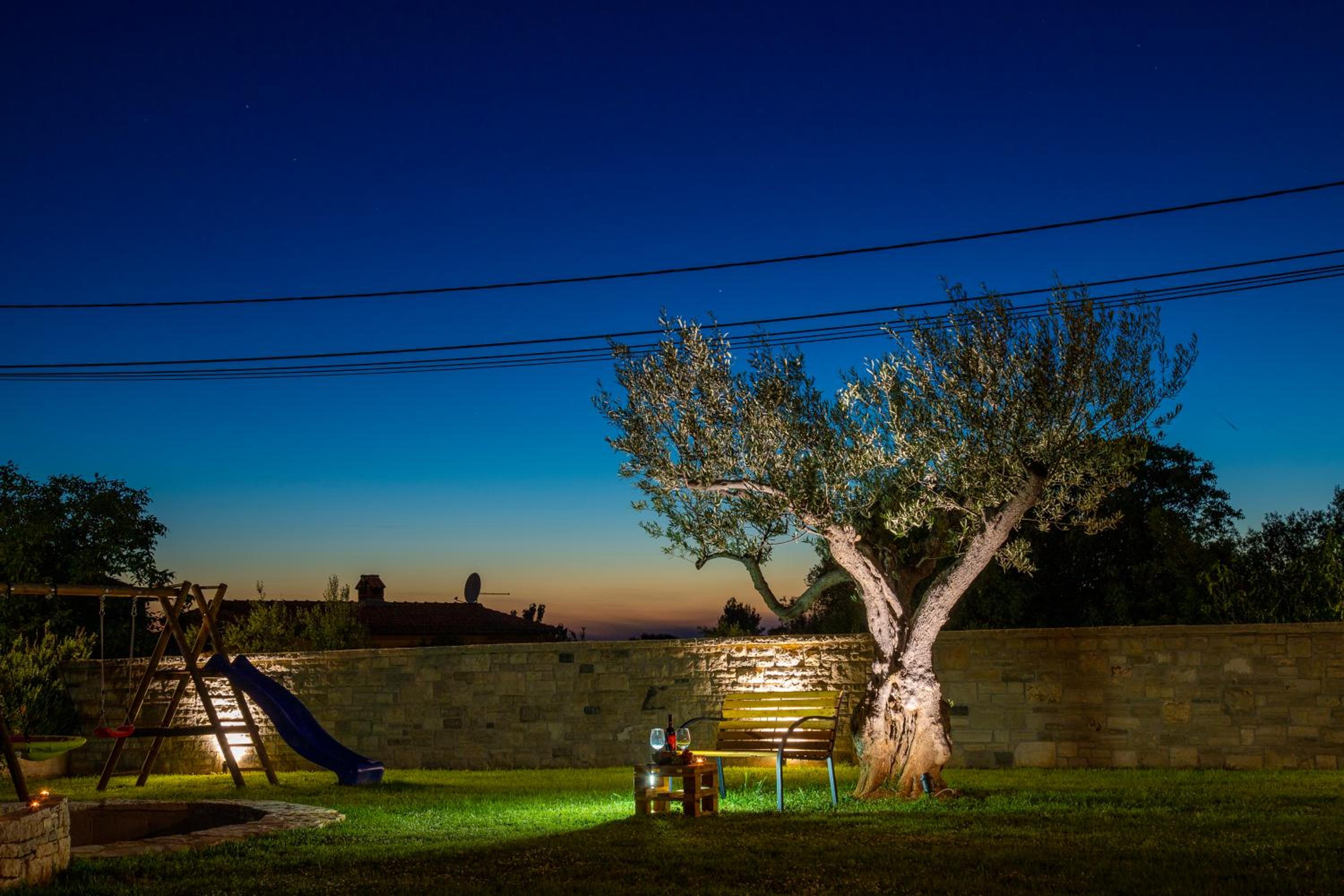Photo 41