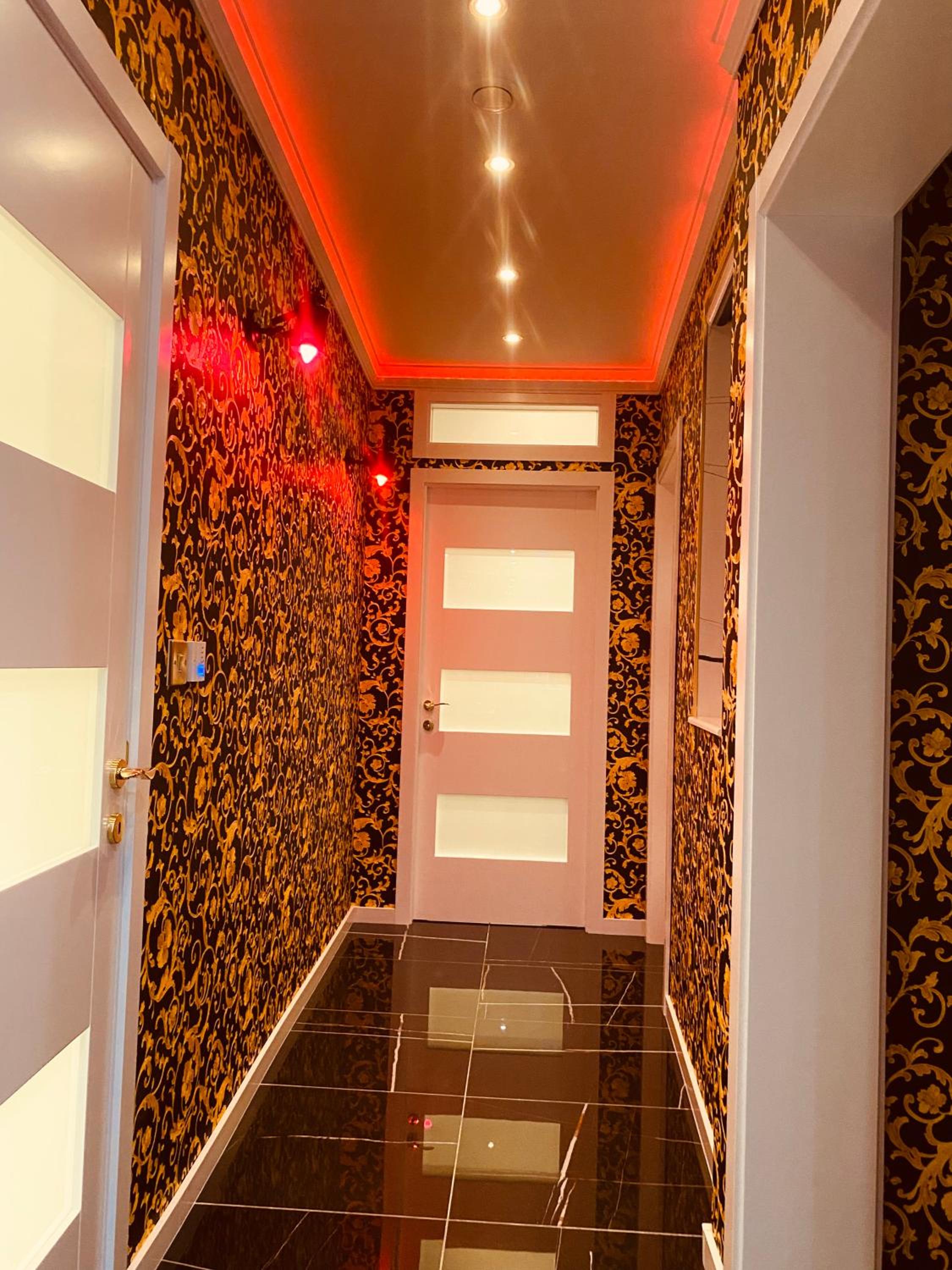 Azure Gold Apartment