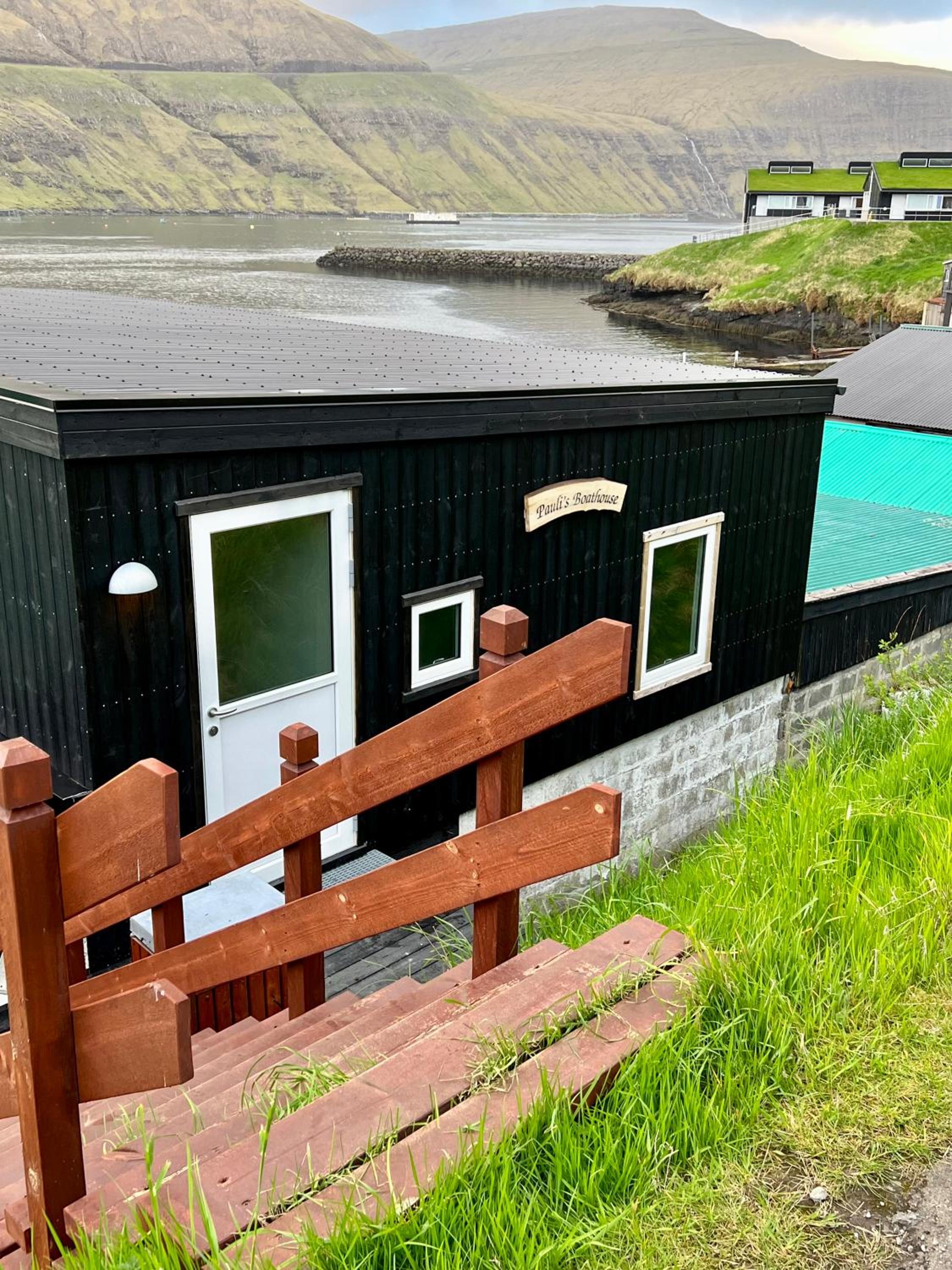 Pauli’s Boathouse
