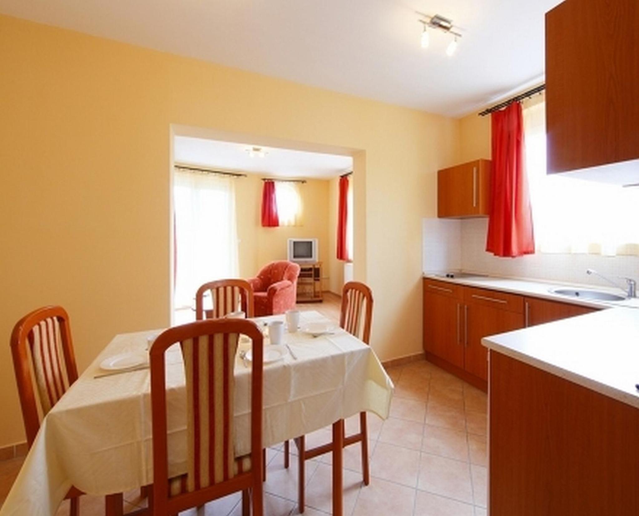 Centrum Apartmanház view 4