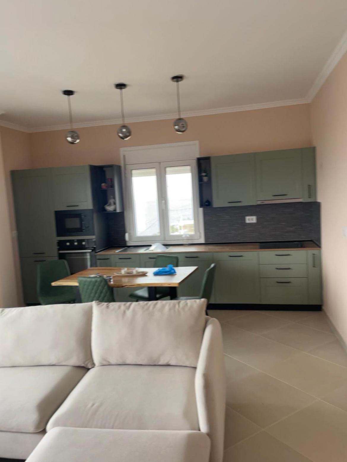 Ana&Endri's Summer Home