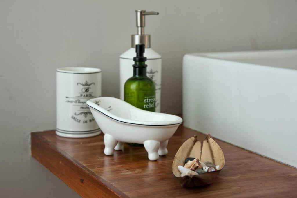 CAMPOS by Mrw