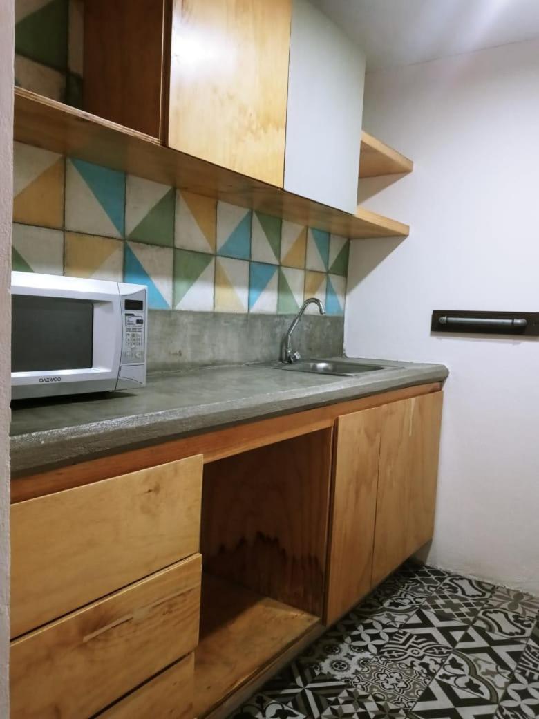 Hostalgia Casa Zul
