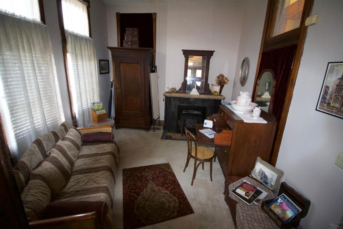 Mansion on The Mile B&B