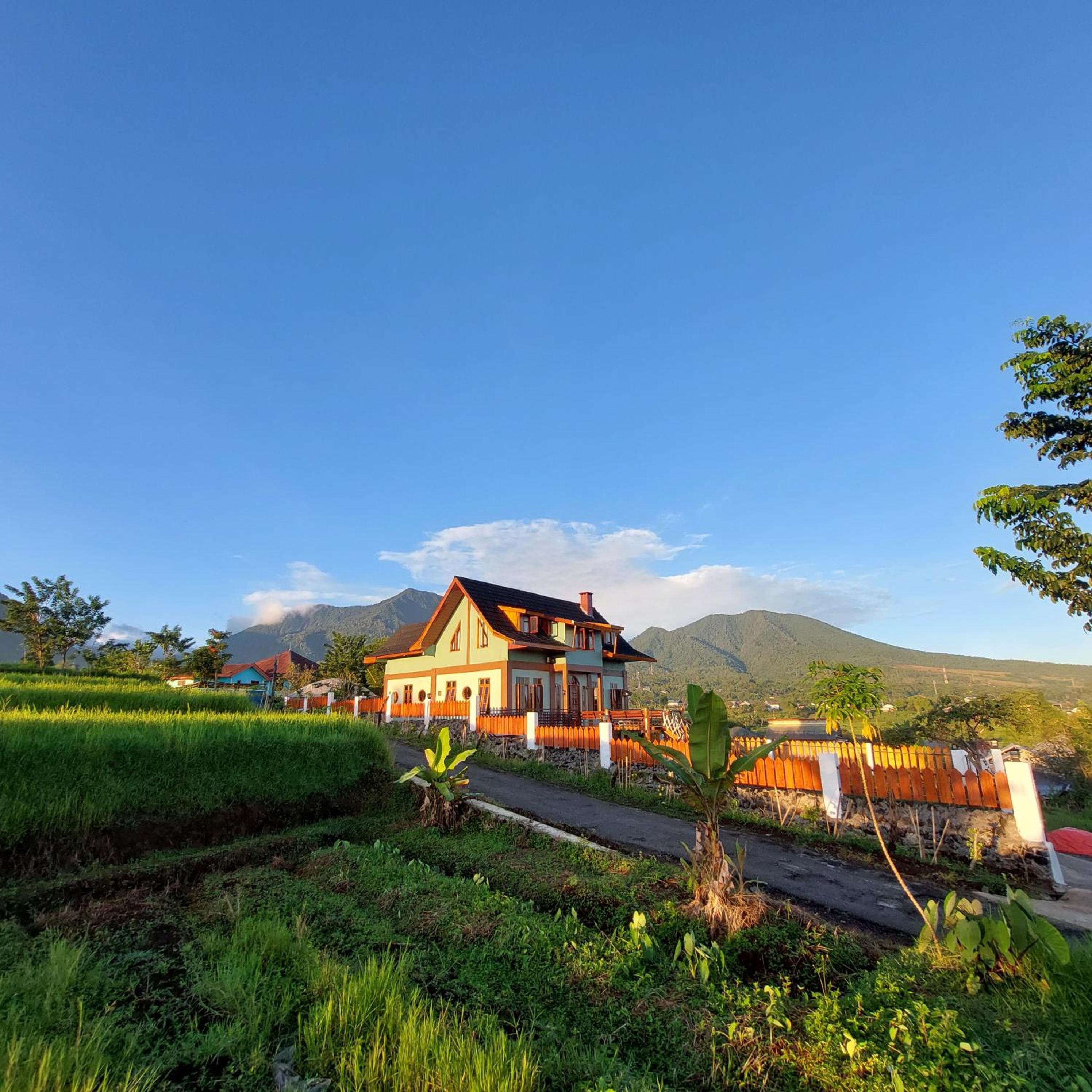 Kopa HillTop - Family Guest Home view 4