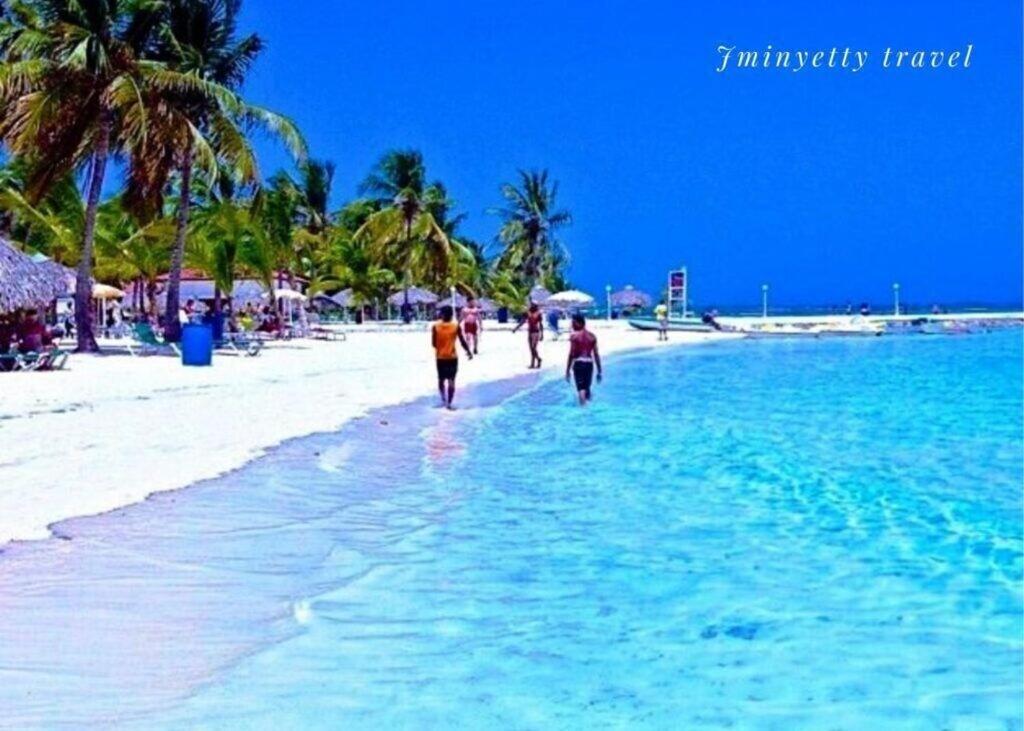 Simply the most comfortable place next to Boca Chica beach
