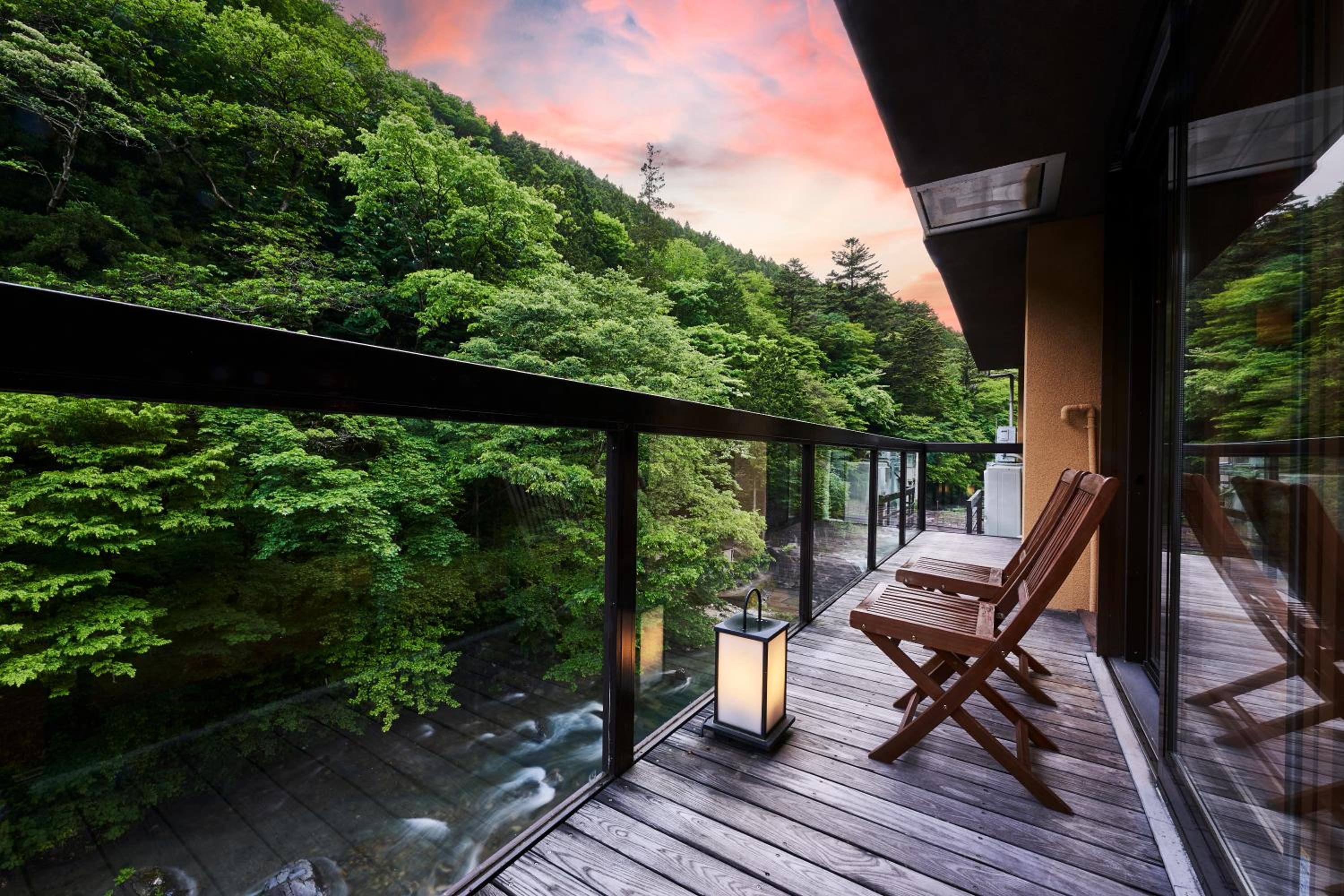 Shima-Onsen Toshimaya view 4