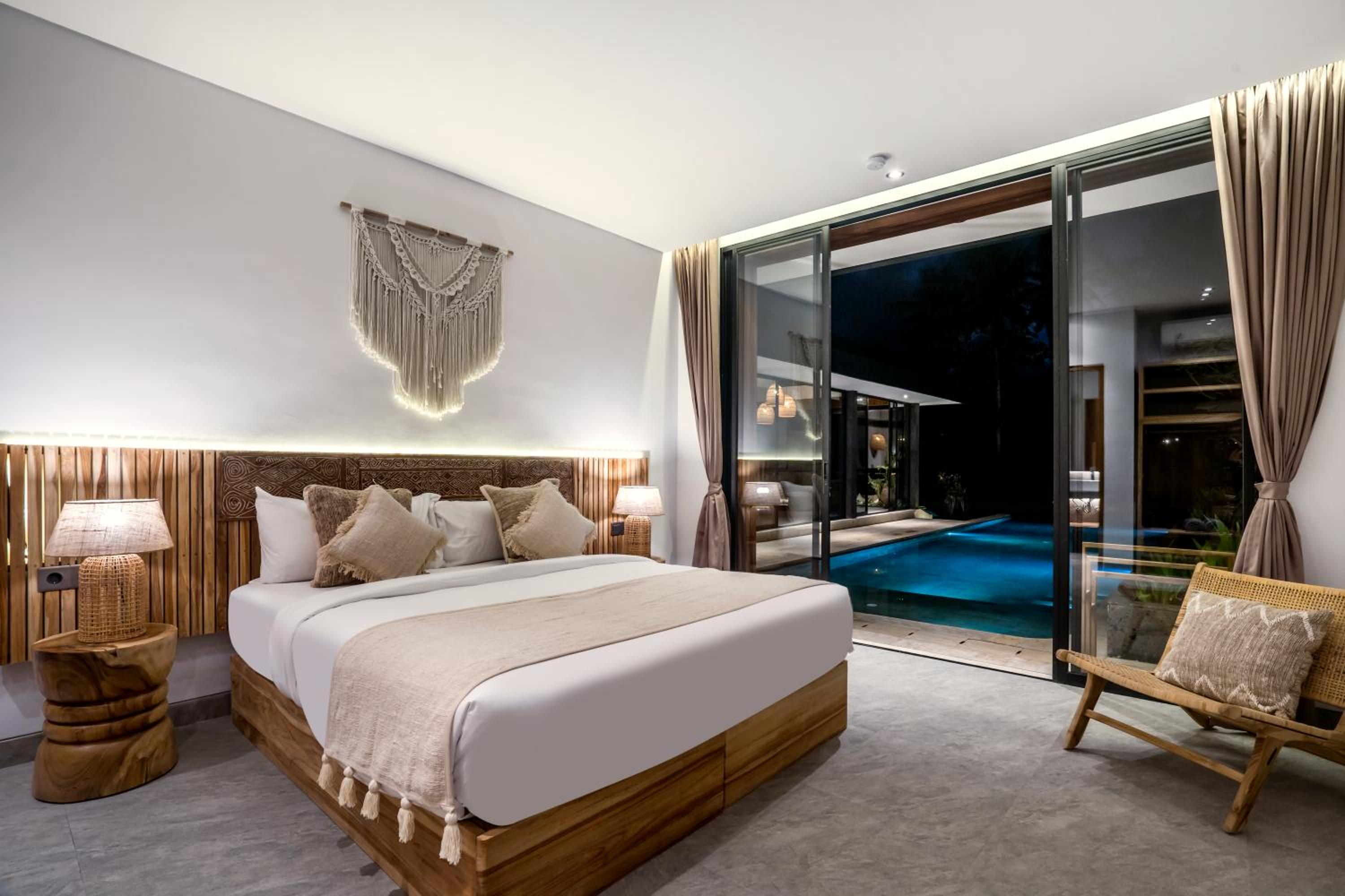 Villa Jehanne by BaliSuperHost