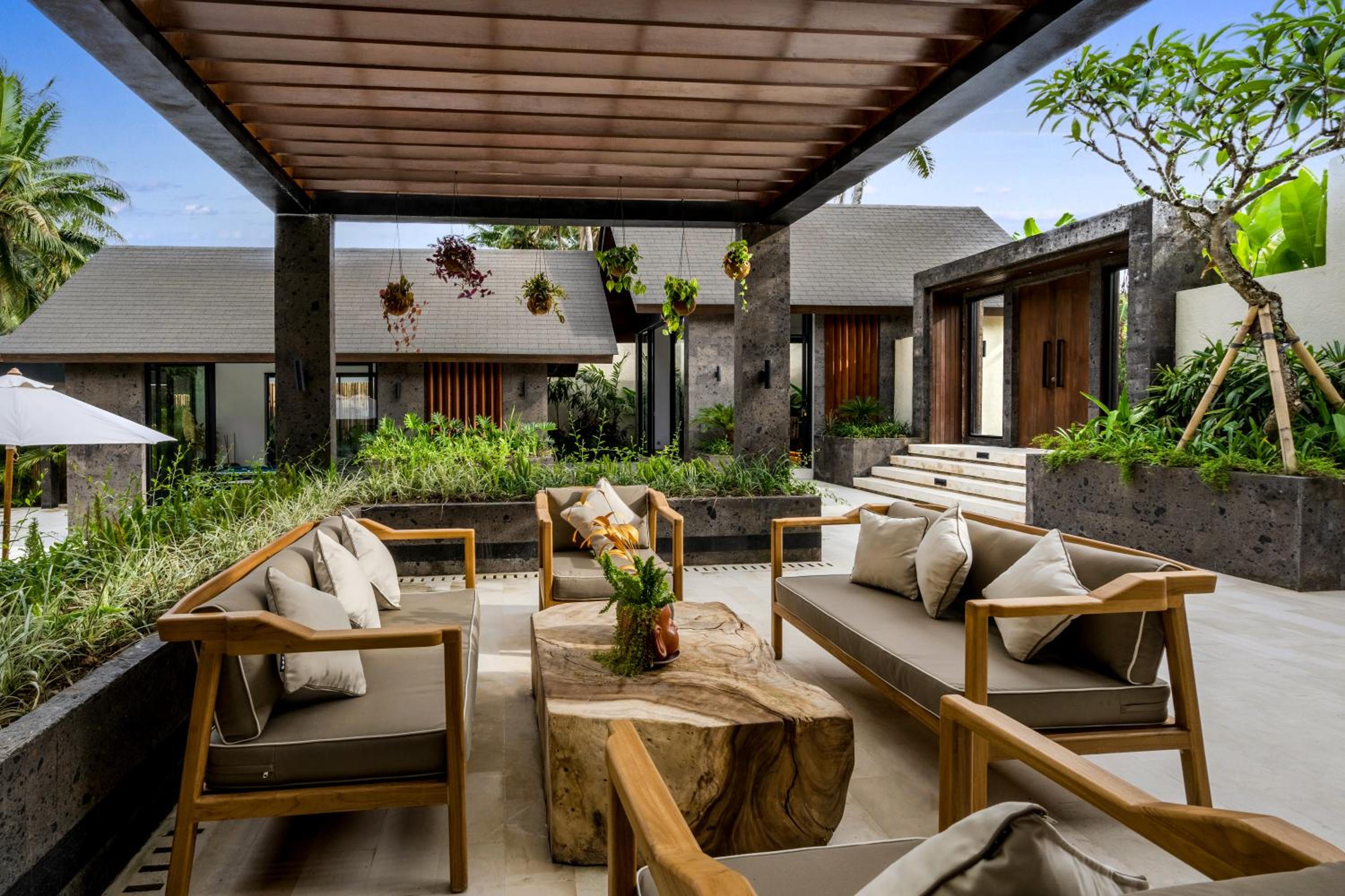 Villa St Lau - Signature 3BR Hideaway in Ubud view 3