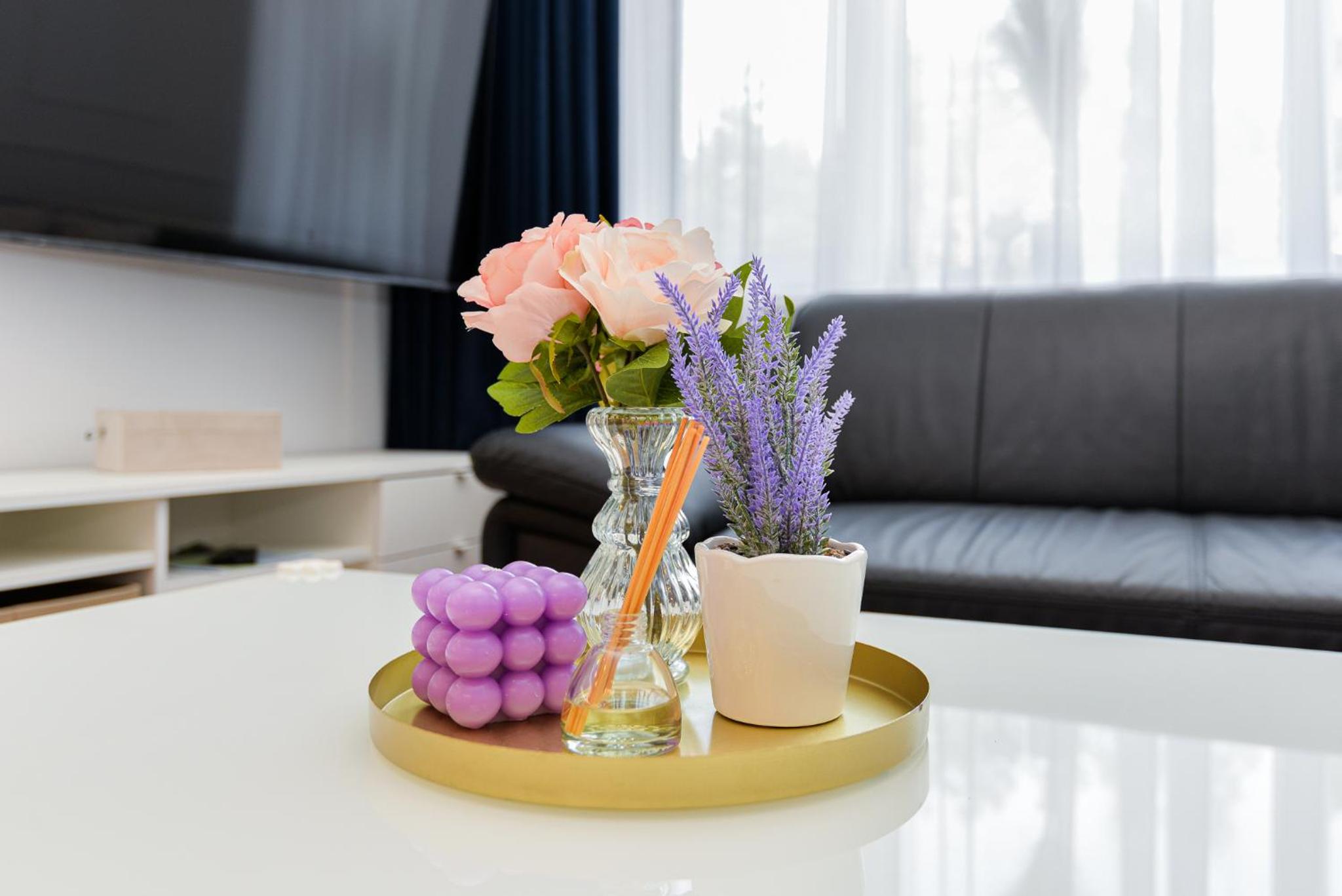 Nida family apartments