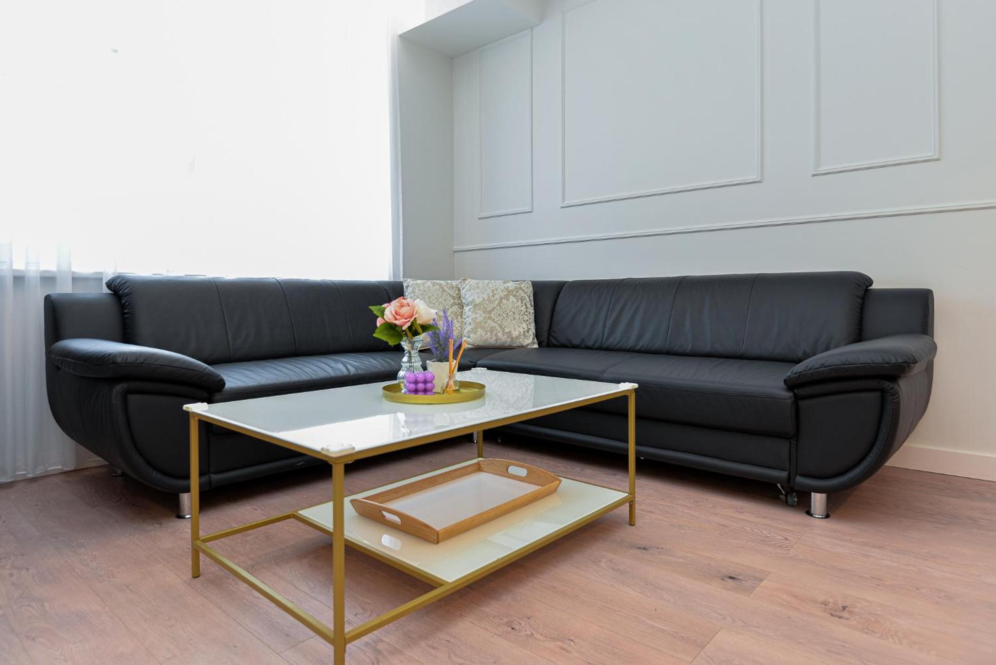 Nida family apartments