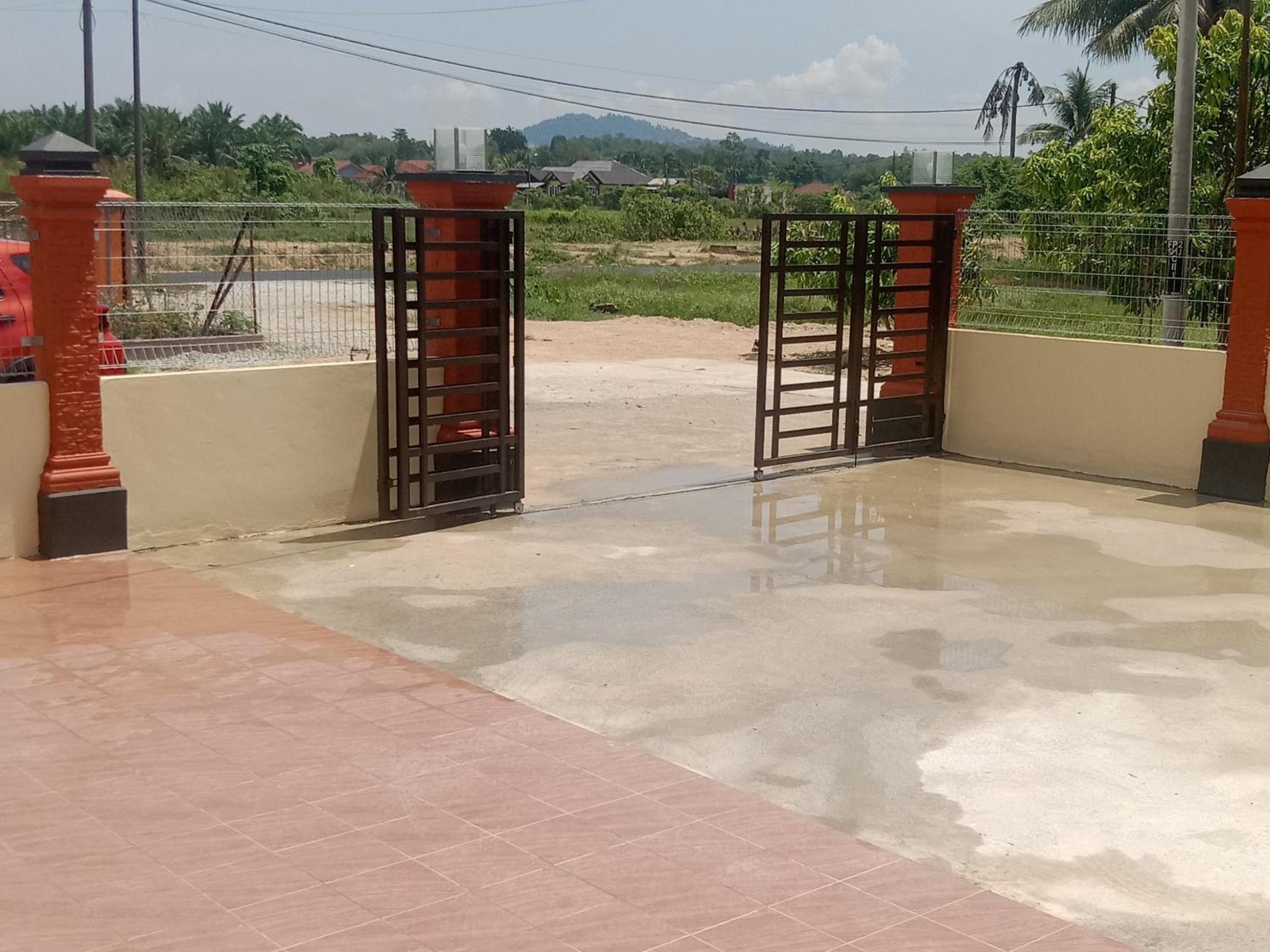 Homestay Adilah B photo 2