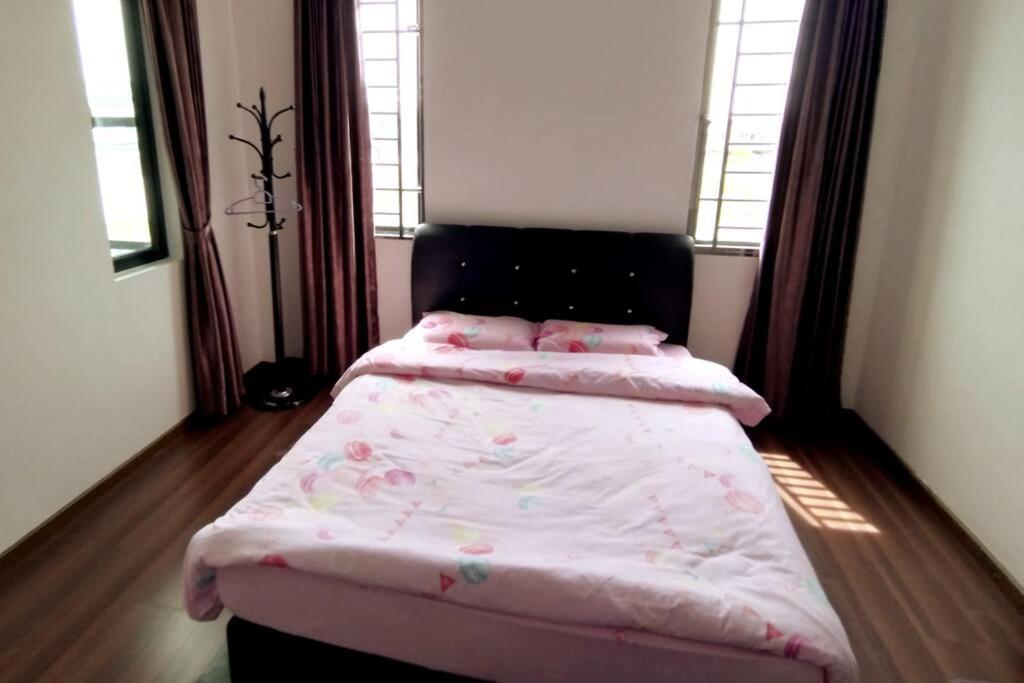 JJ Homestay -Stapok