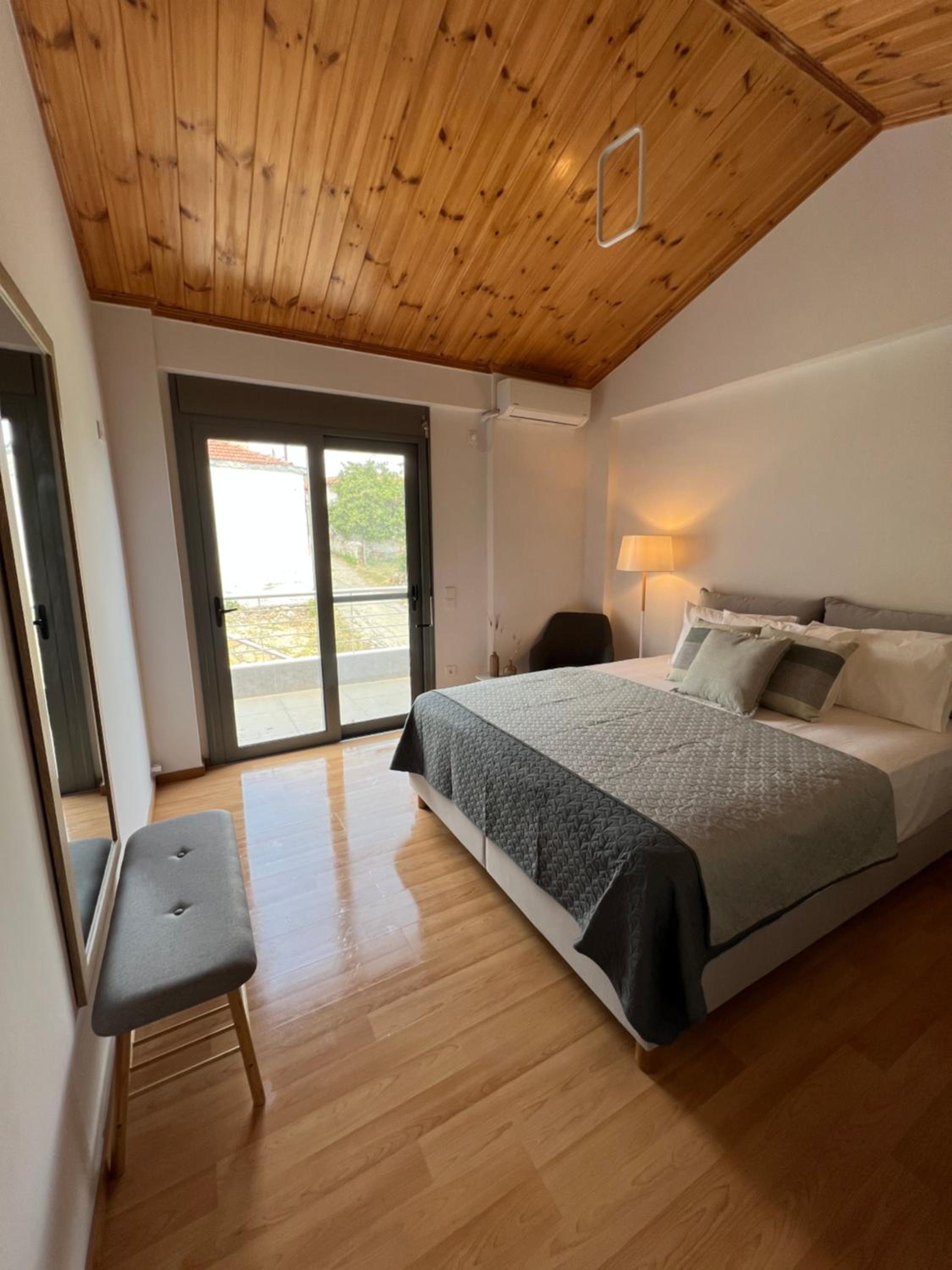 Koroni Luxury Maisonette