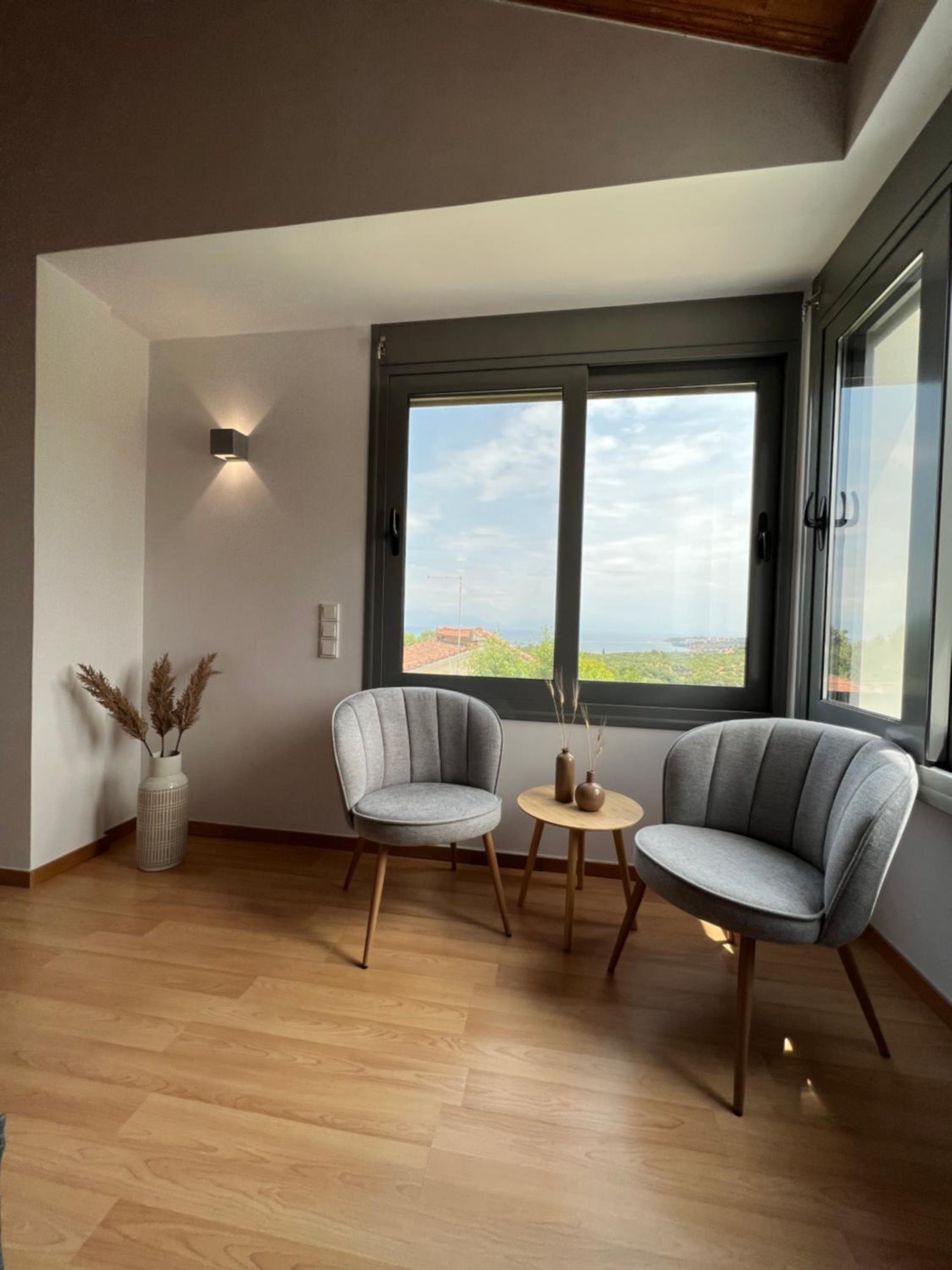 Koroni Luxury Maisonette