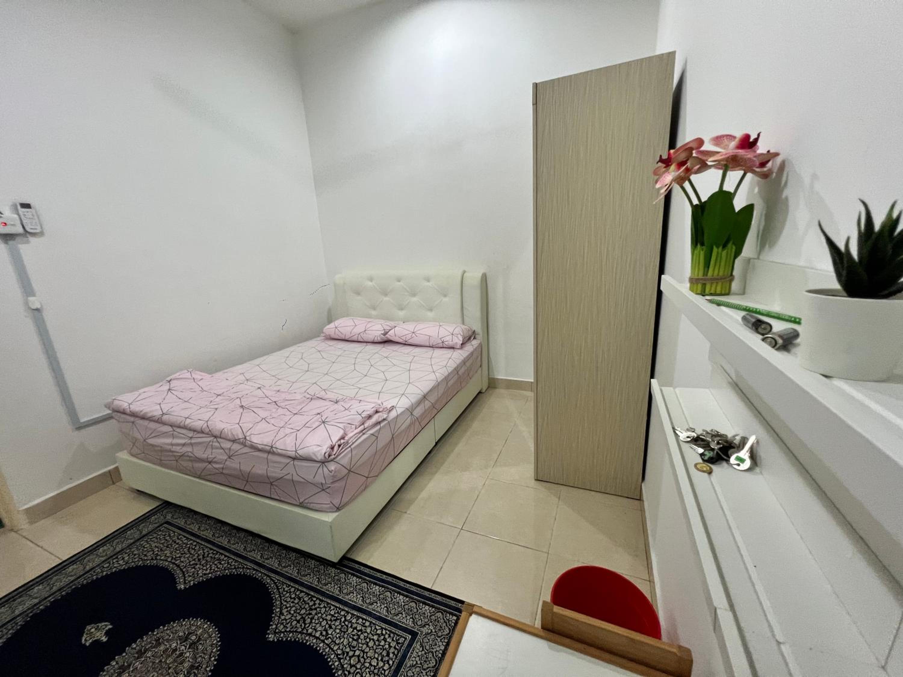 Homestay Denai Universiti near UMK 3 rooms aircond with wifi photo 6