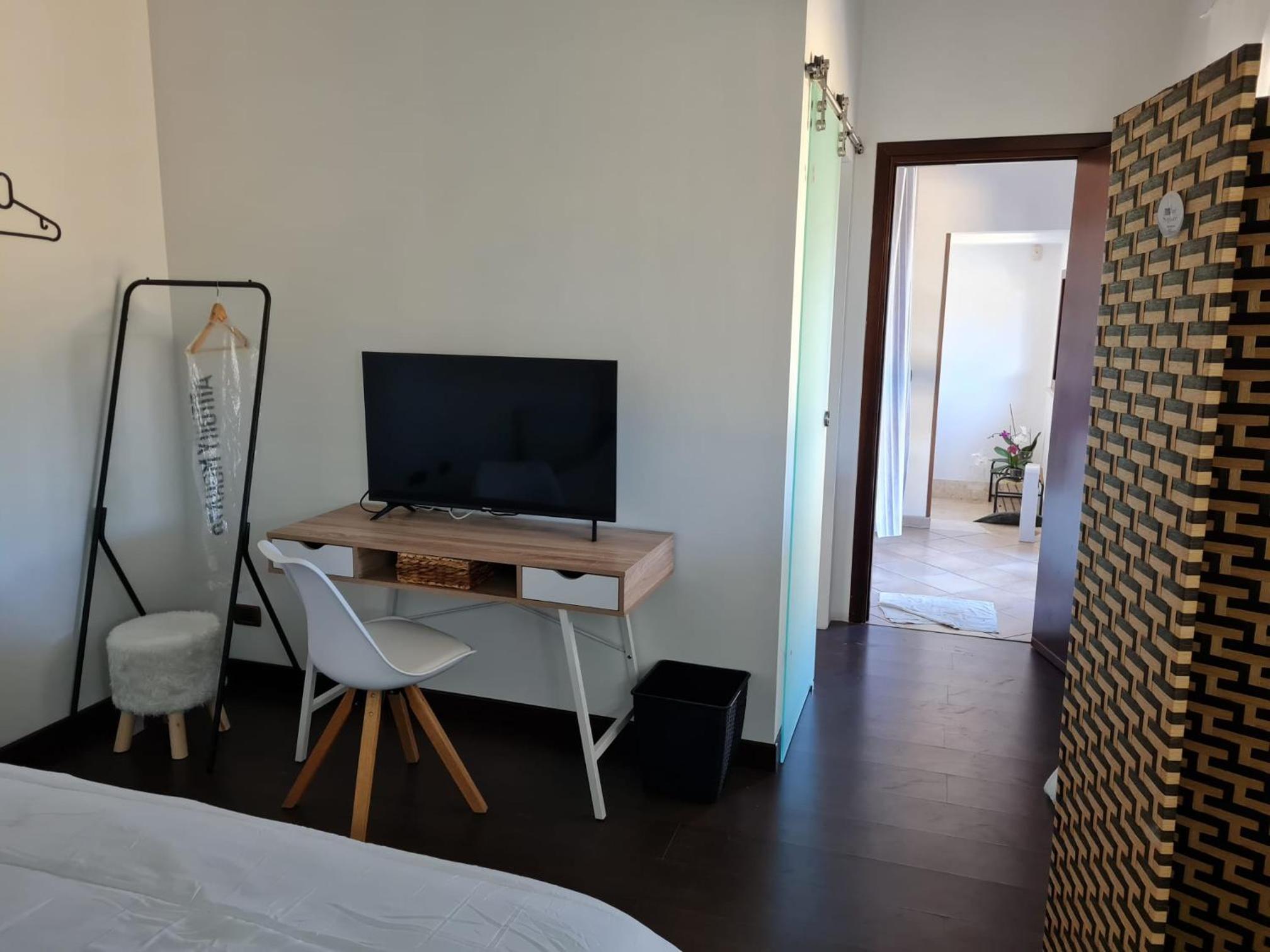 Il bacio del Sole en Valderice — hotel room