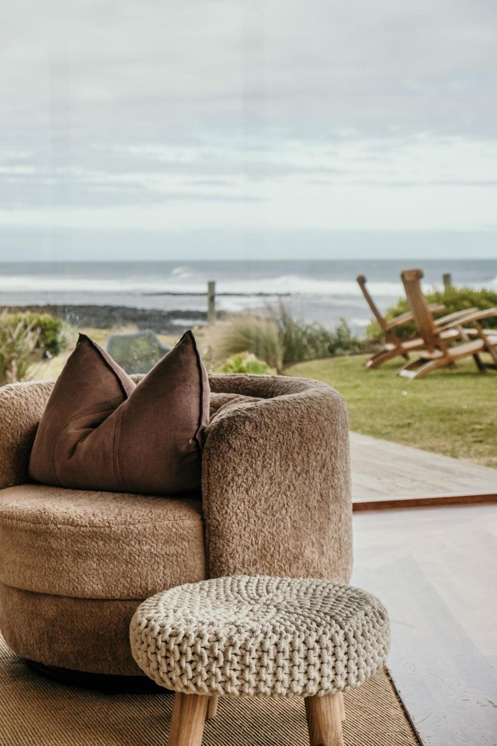 Hearns Beachside Villa 9